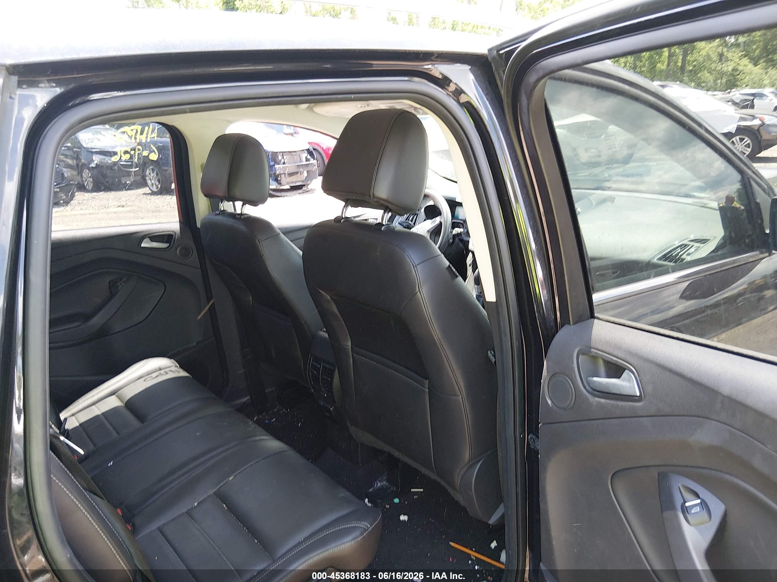 2015 Ford Escape Titanium Gray vin: 1FMCU9J97FUC41621