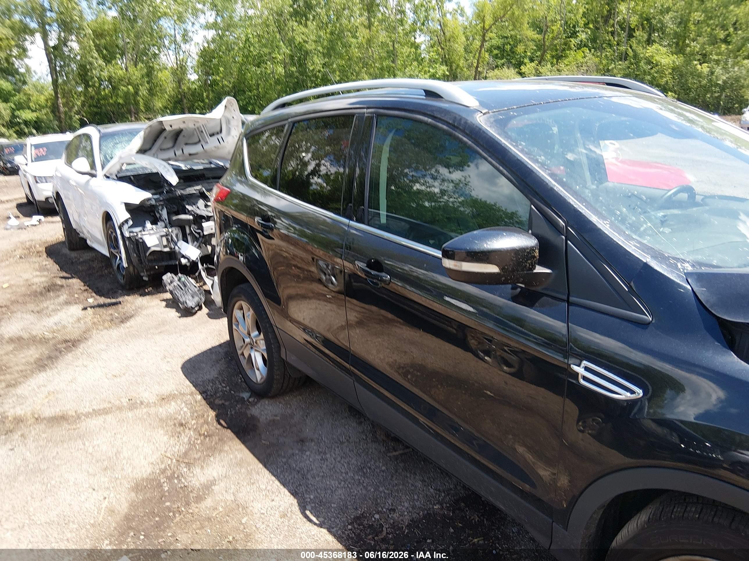 2015 Ford Escape Titanium Gray vin: 1FMCU9J97FUC41621