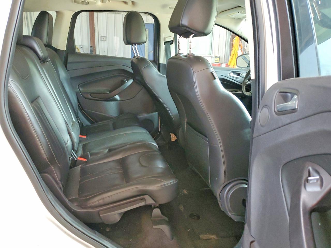 2013 Ford Escape Titanium White vin: 1FMCU9J98DUA02575