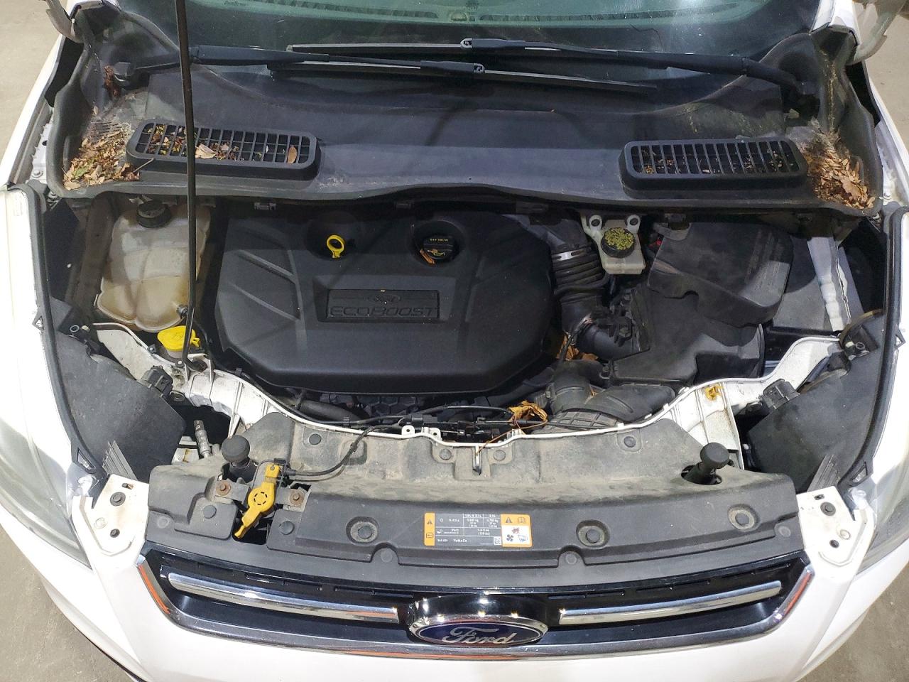 2013 Ford Escape Titanium Белый vin: 1FMCU9J98DUB58843