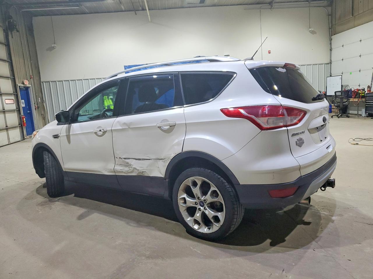2013 Ford Escape Titanium Белый vin: 1FMCU9J98DUB58843
