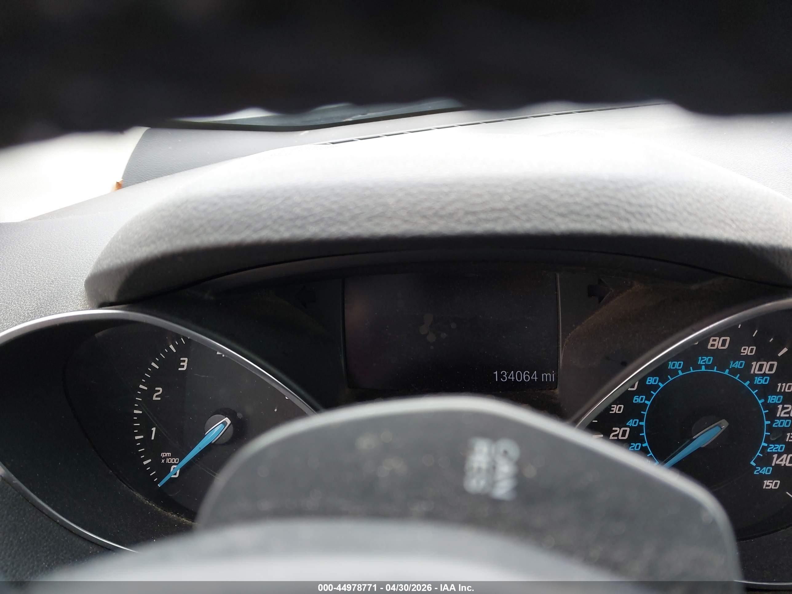 2013 Ford Escape Titanium White vin: 1FMCU9J98DUB79000