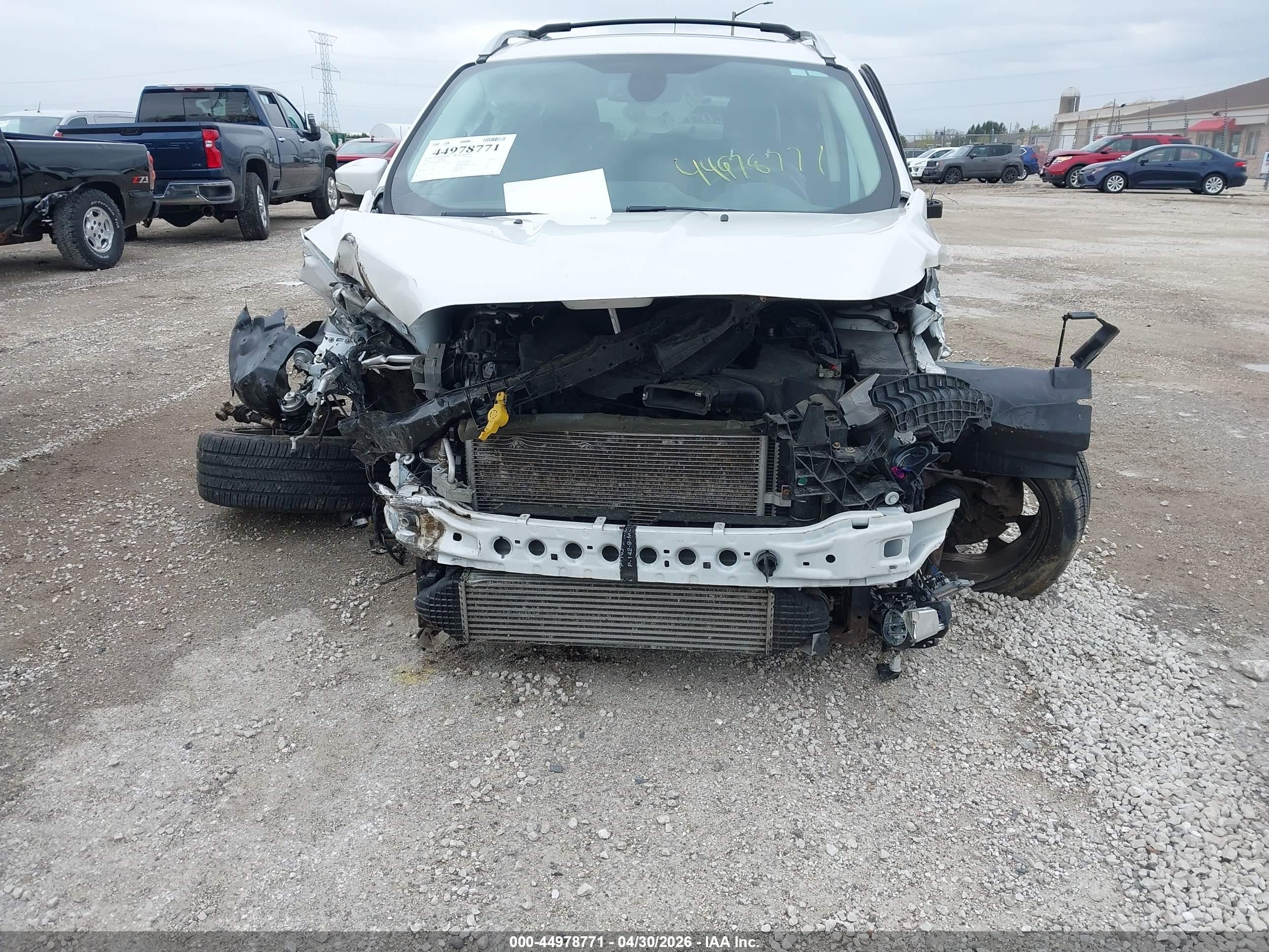 2013 Ford Escape Titanium White vin: 1FMCU9J98DUB79000