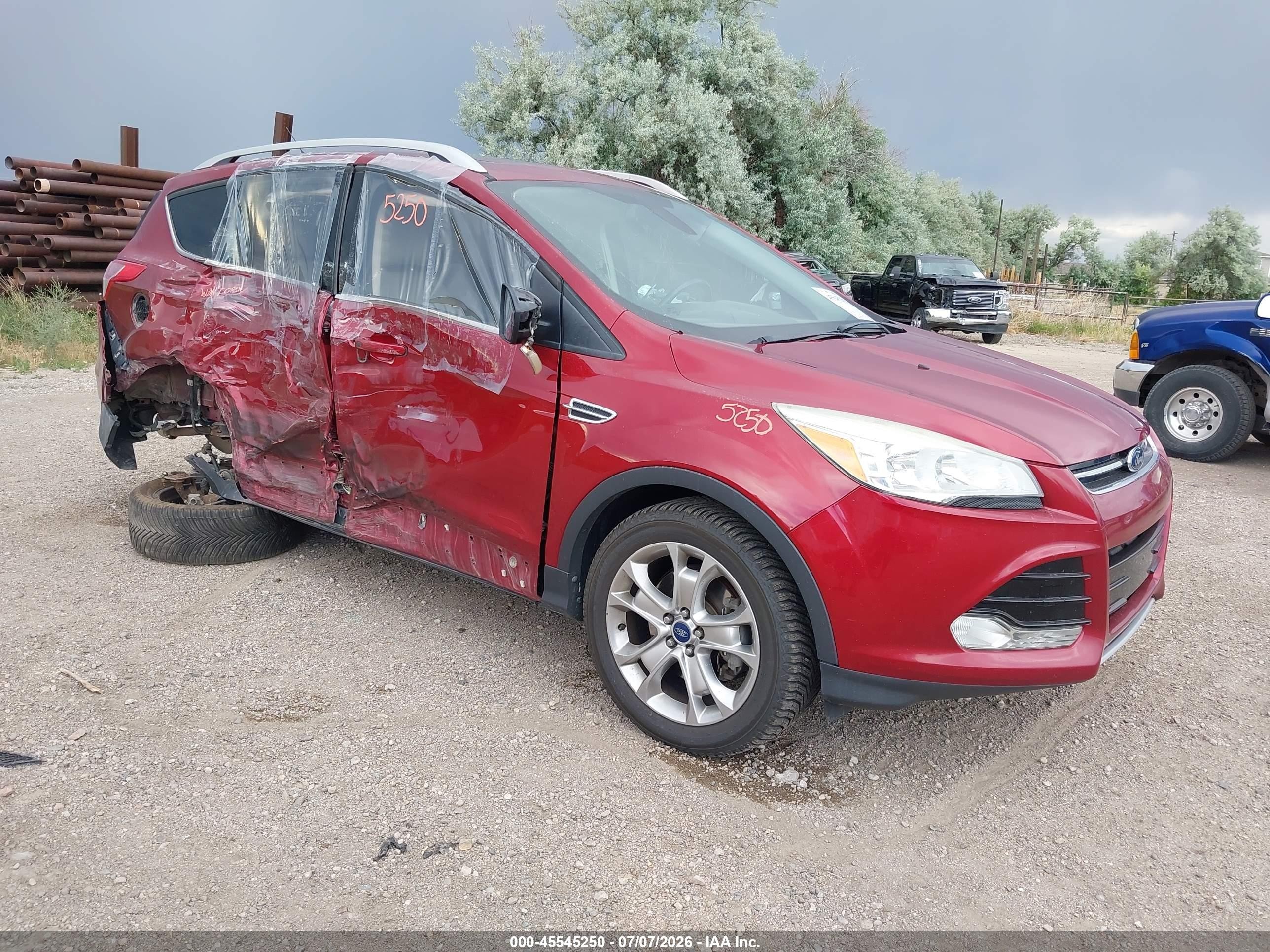 2014 Ford Escape Titanium Maroon vin: 1FMCU9J98EUA16185