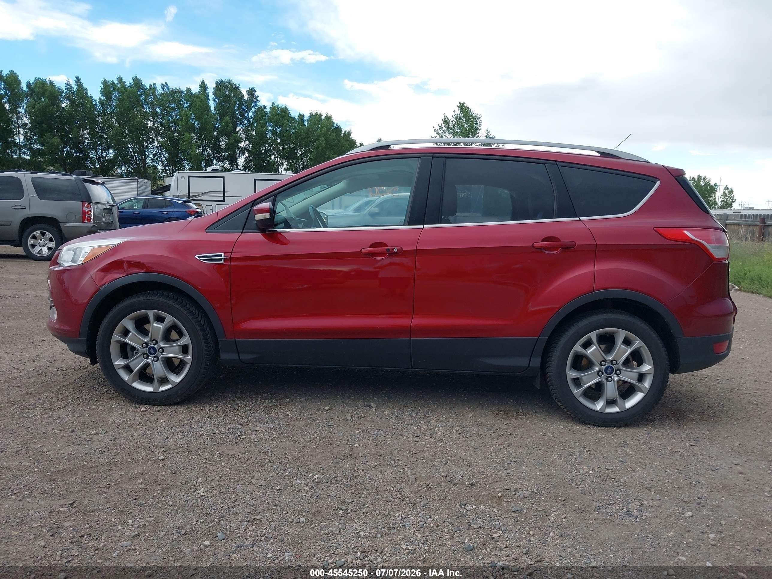 2014 Ford Escape Titanium Maroon vin: 1FMCU9J98EUA16185