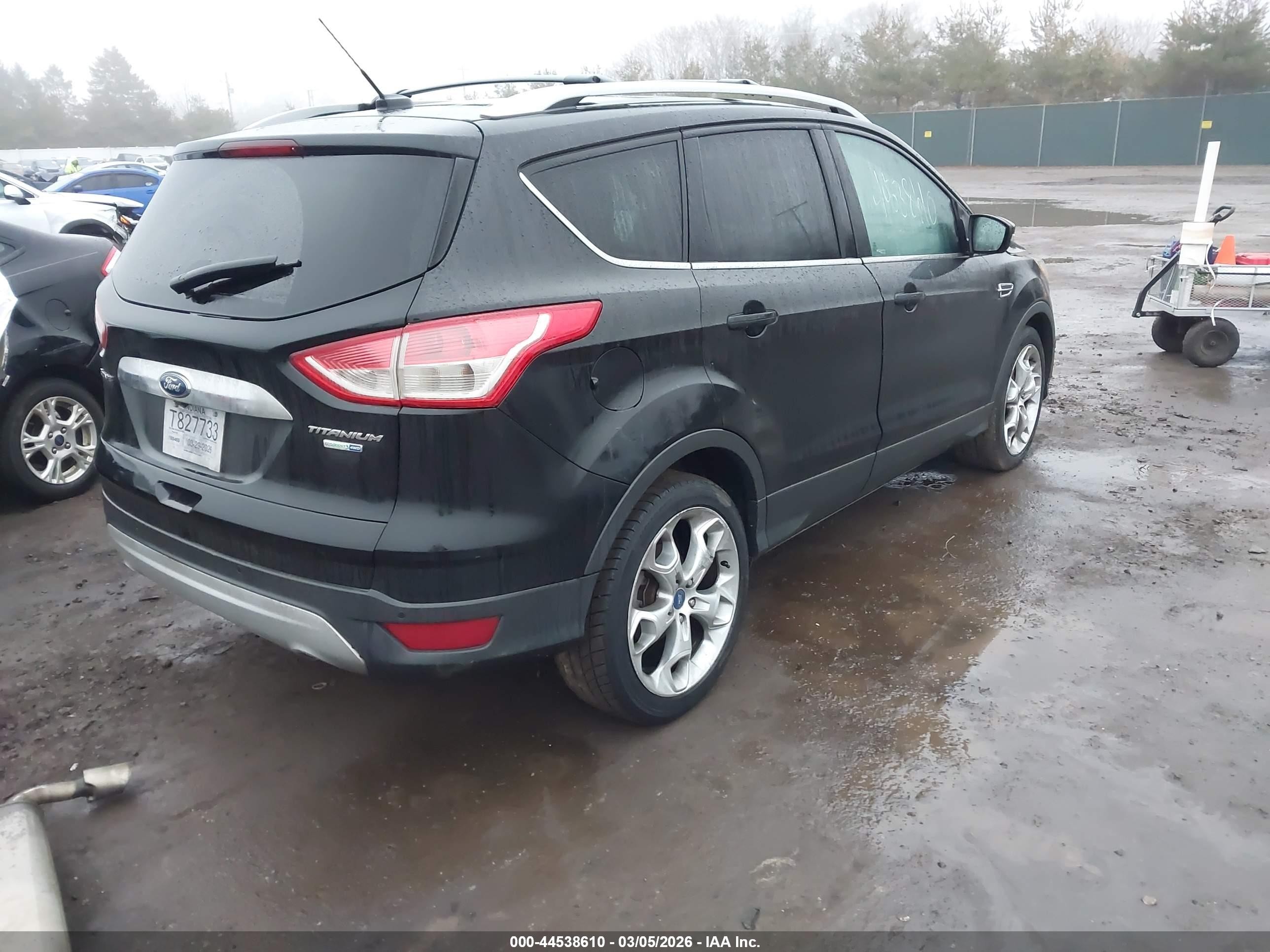 2014 Ford Escape Titanium Черный vin: 1FMCU9J98EUA49591