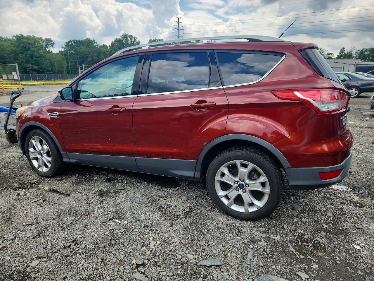 2014 Ford Escape Titanium Red vin: 1FMCU9J98EUB76941