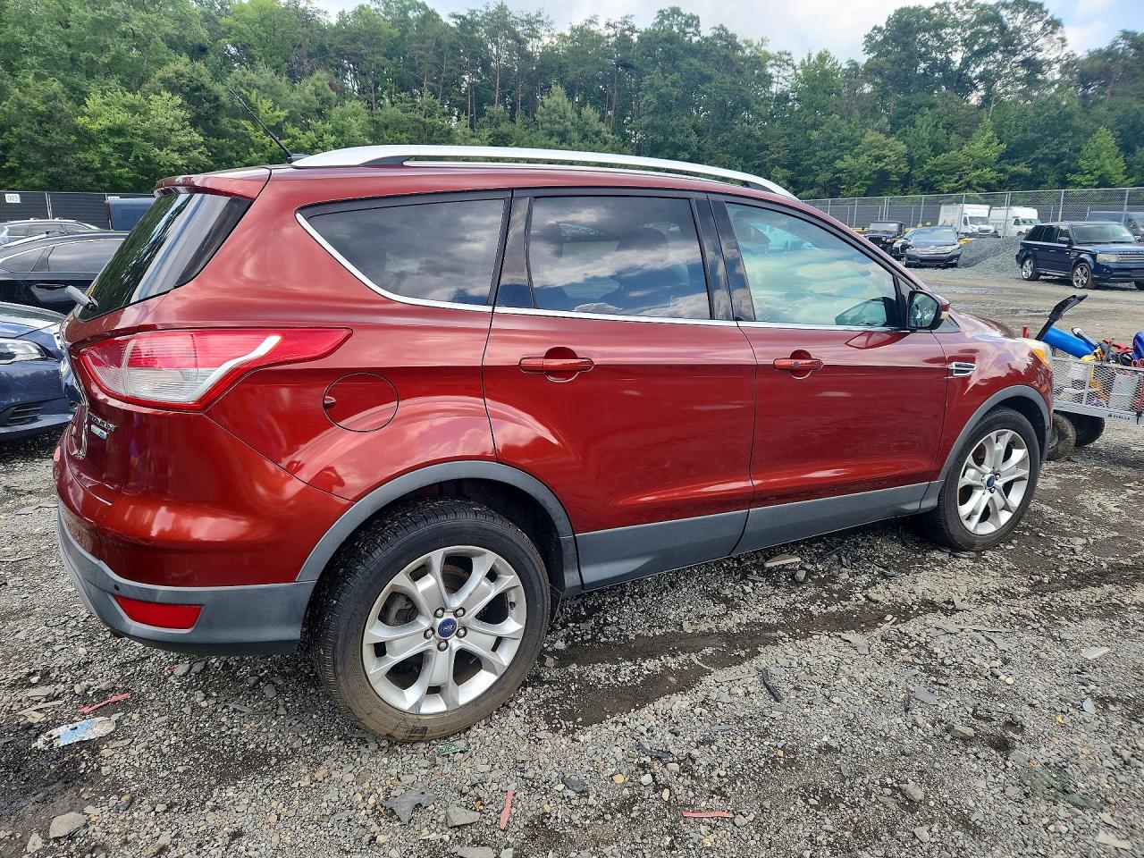 2014 Ford Escape Titanium Red vin: 1FMCU9J98EUB76941