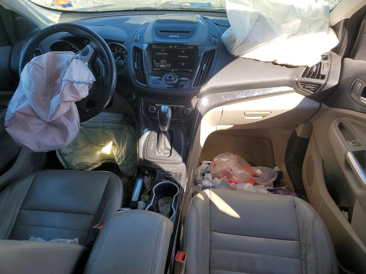 2014 Ford Escape Titanium Silver vin: 1FMCU9J98EUC16144