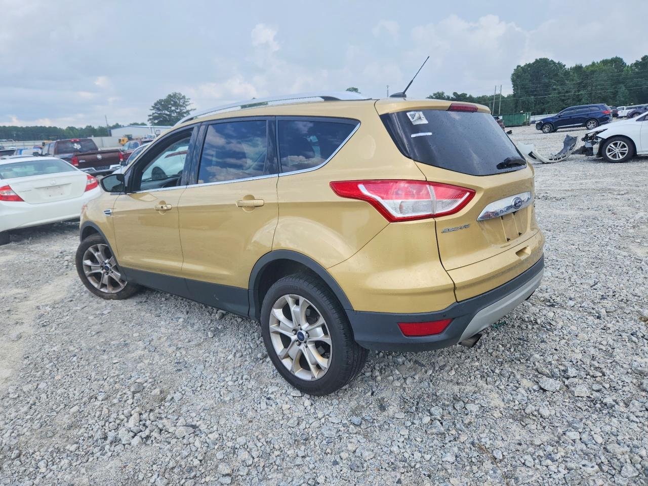 2014 Ford Escape Titanium Золотой vin: 1FMCU9J98EUC20159