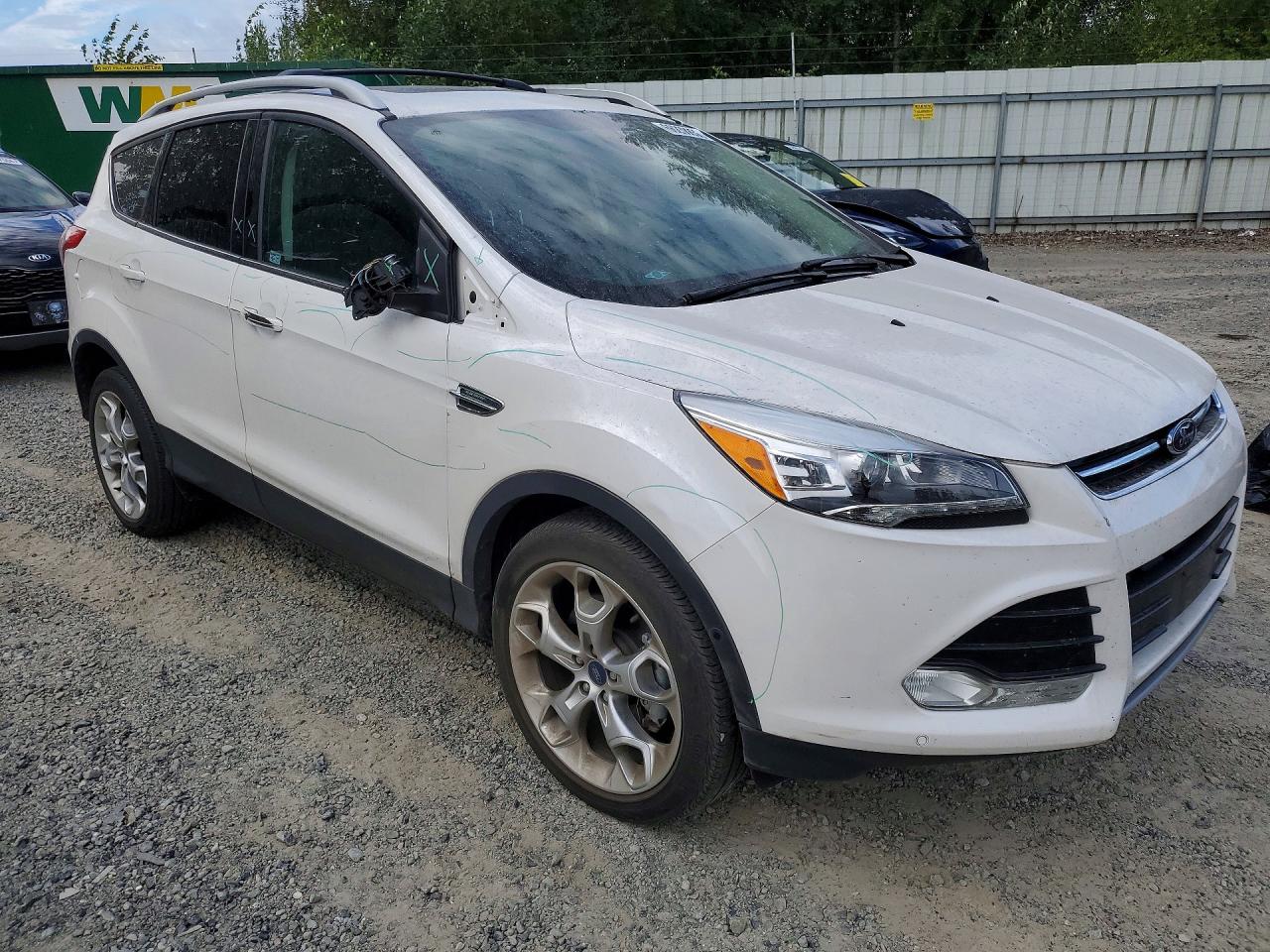 2014 Ford Escape Titanium White vin: 1FMCU9J98EUD02053