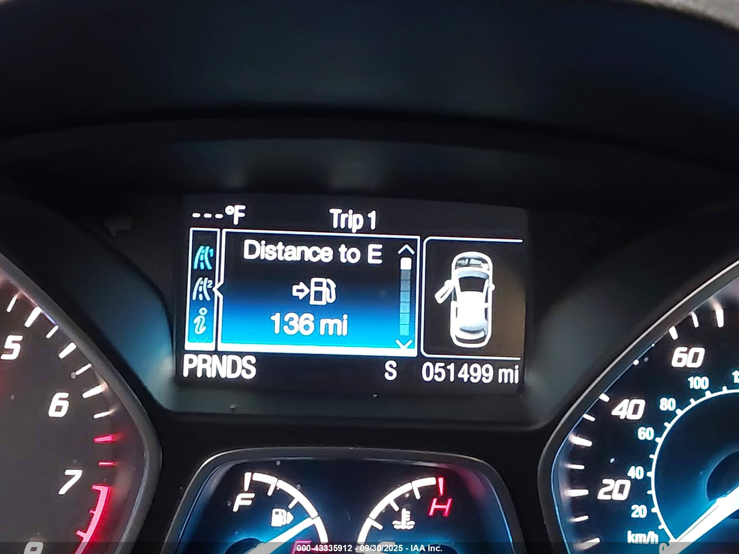 2015 Ford Escape Titanium White vin: 1FMCU9J98FUA24577