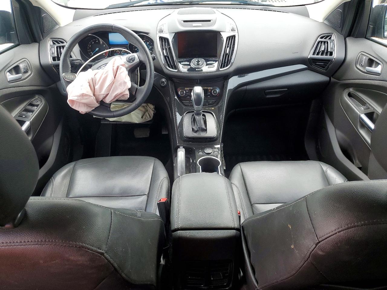2015 Ford Escape Titanium Black vin: 1FMCU9J98FUA55327