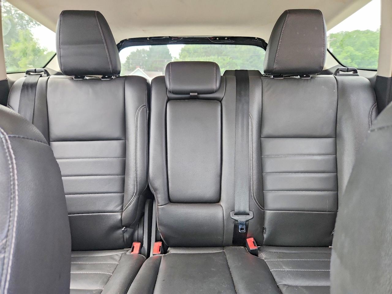 2015 Ford Escape Titanium Черный vin: 1FMCU9J98FUB03182