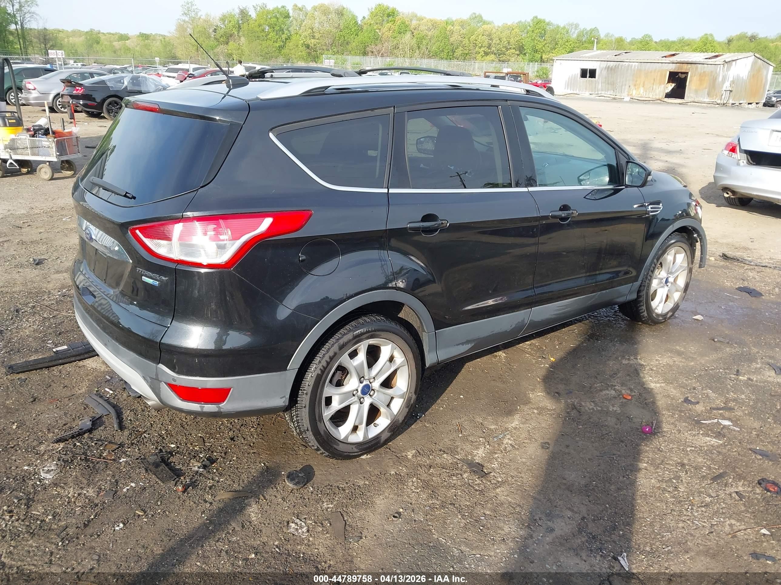 2015 Ford Escape Titanium Black vin: 1FMCU9J98FUB23366