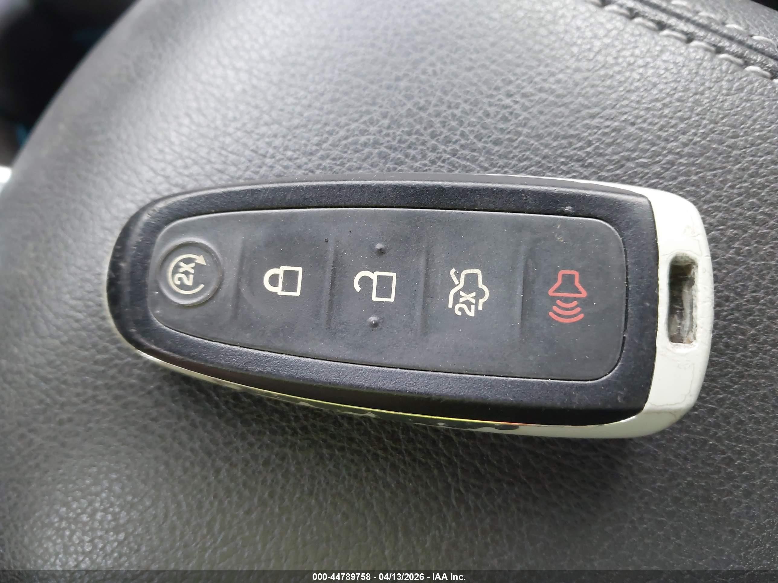 2015 Ford Escape Titanium Black vin: 1FMCU9J98FUB23366