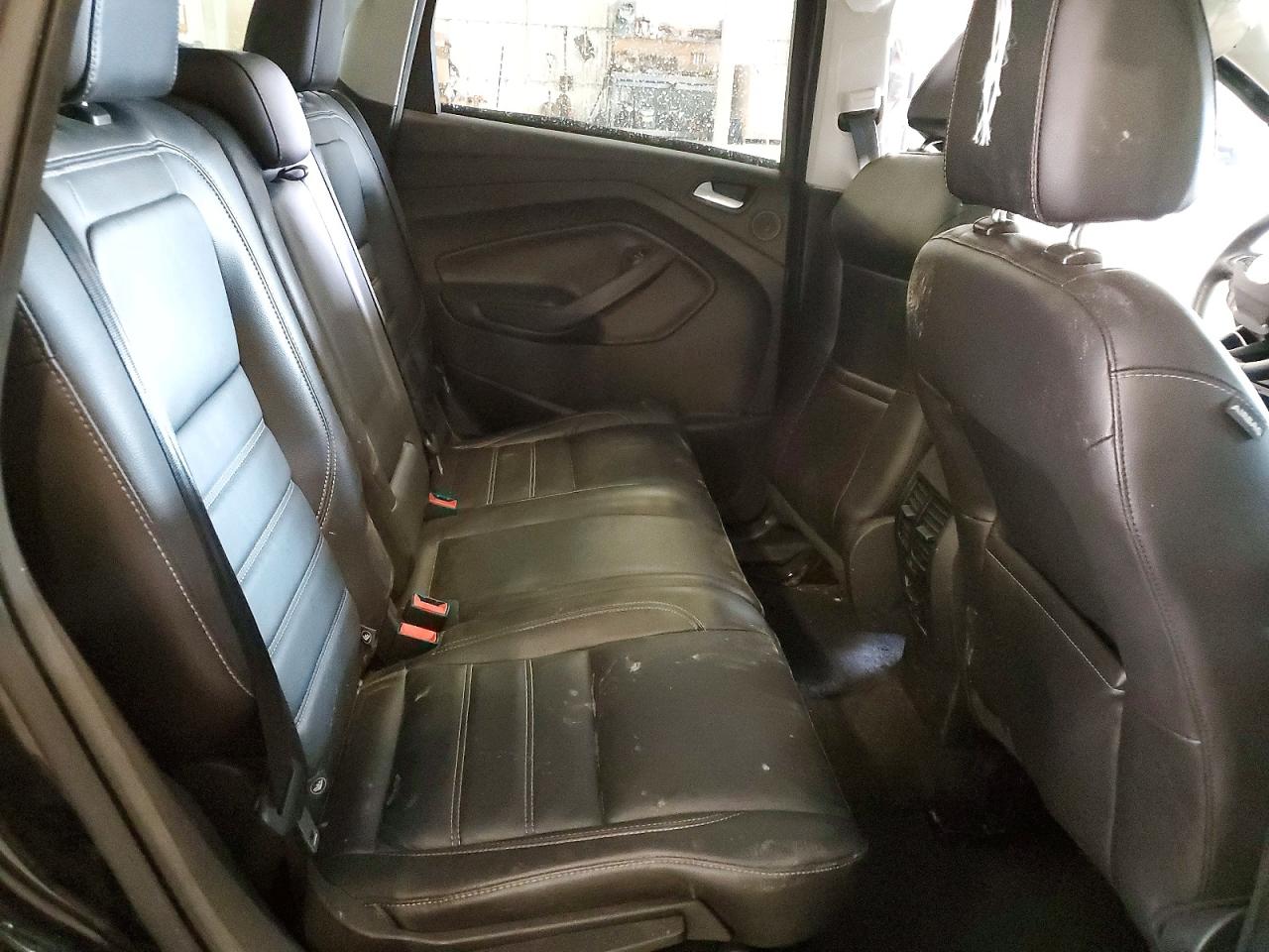 2017 Ford Escape Titanium Черный vin: 1FMCU9J98HUA82188