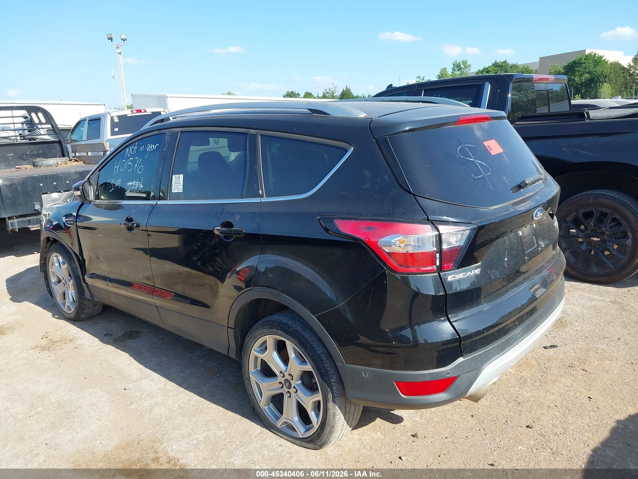 2018 Ford Escape Titanium Black vin: 1FMCU9J98JUD30736