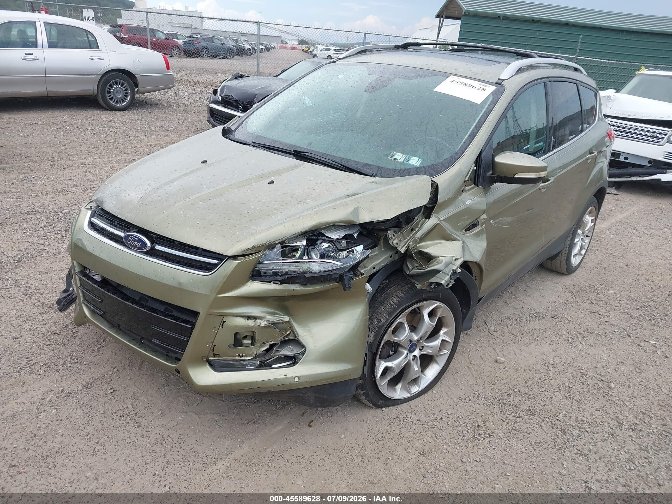 2013 Ford Escape Titanium Green vin: 1FMCU9J99DUA90651