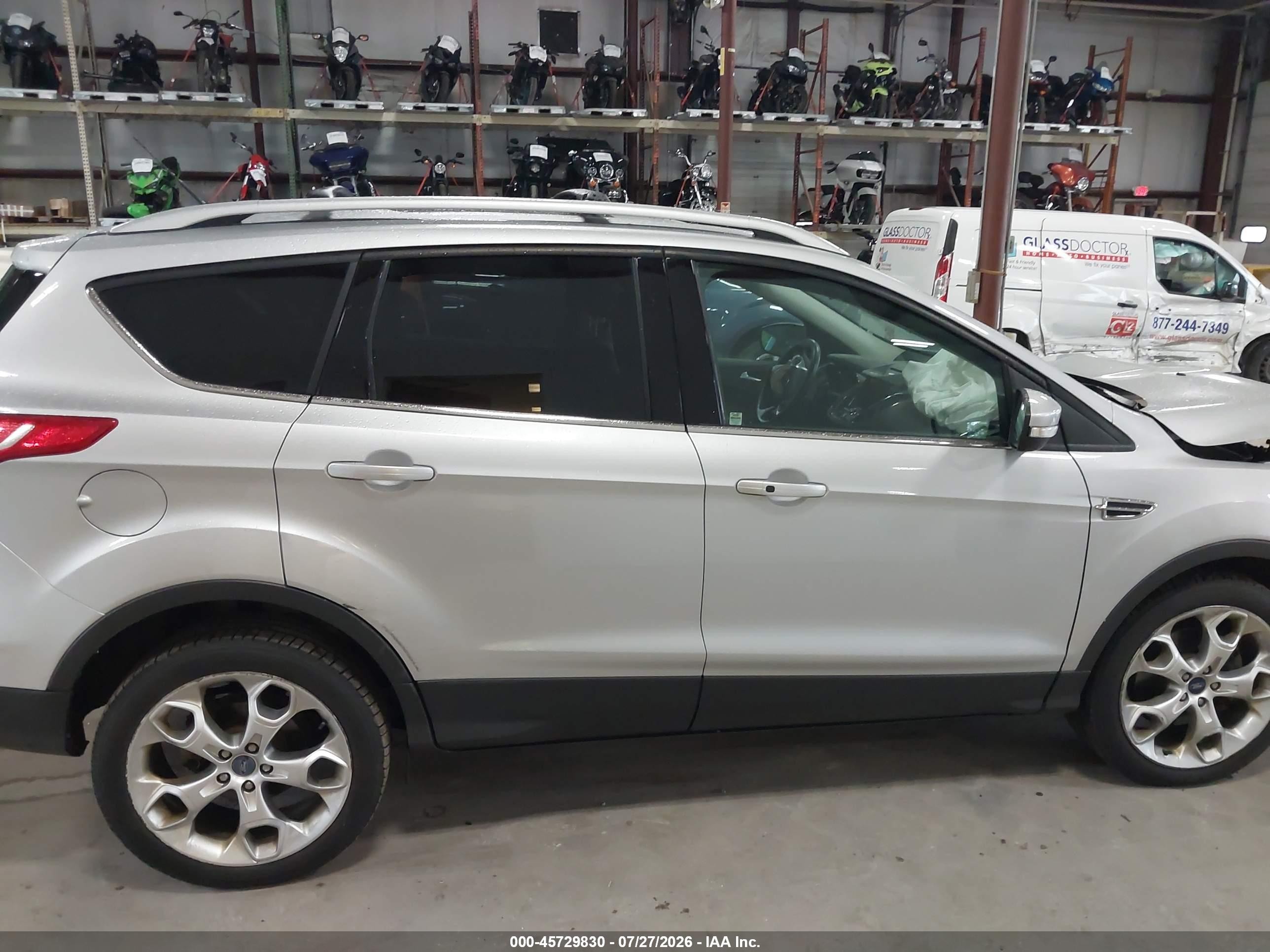 2013 Ford Escape Titanium Silver vin: 1FMCU9J99DUB07805