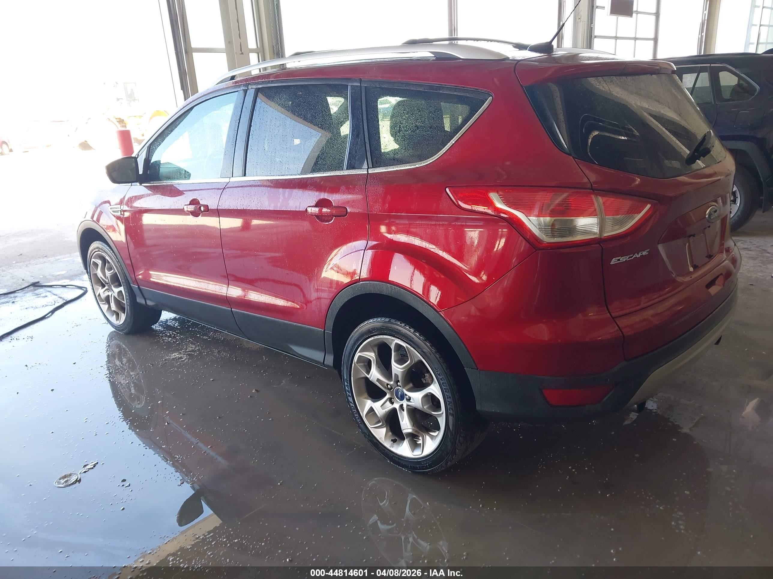 2013 Ford Escape Titanium Красный vin: 1FMCU9J99DUB30033