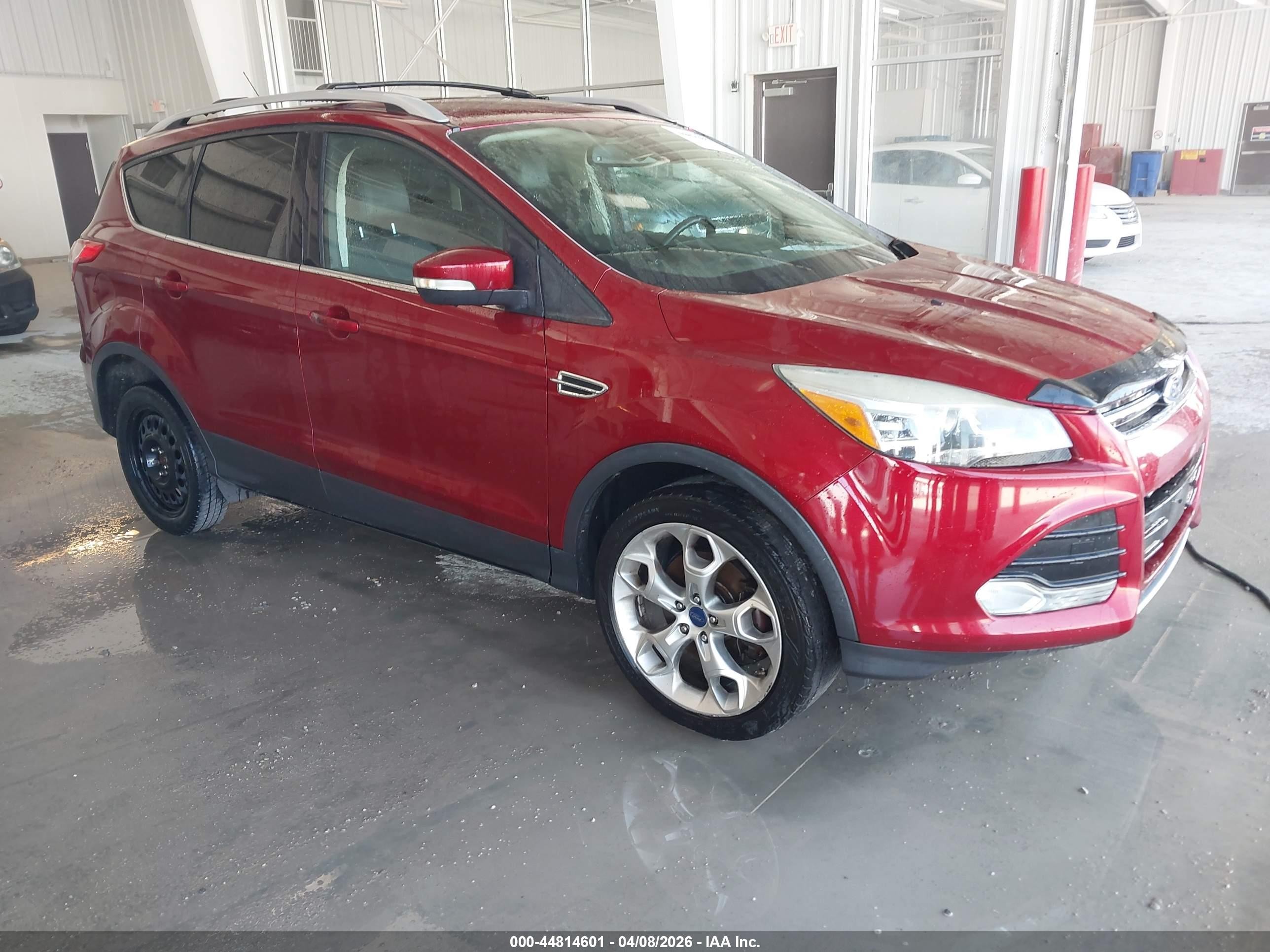 2013 Ford Escape Titanium Красный vin: 1FMCU9J99DUB30033