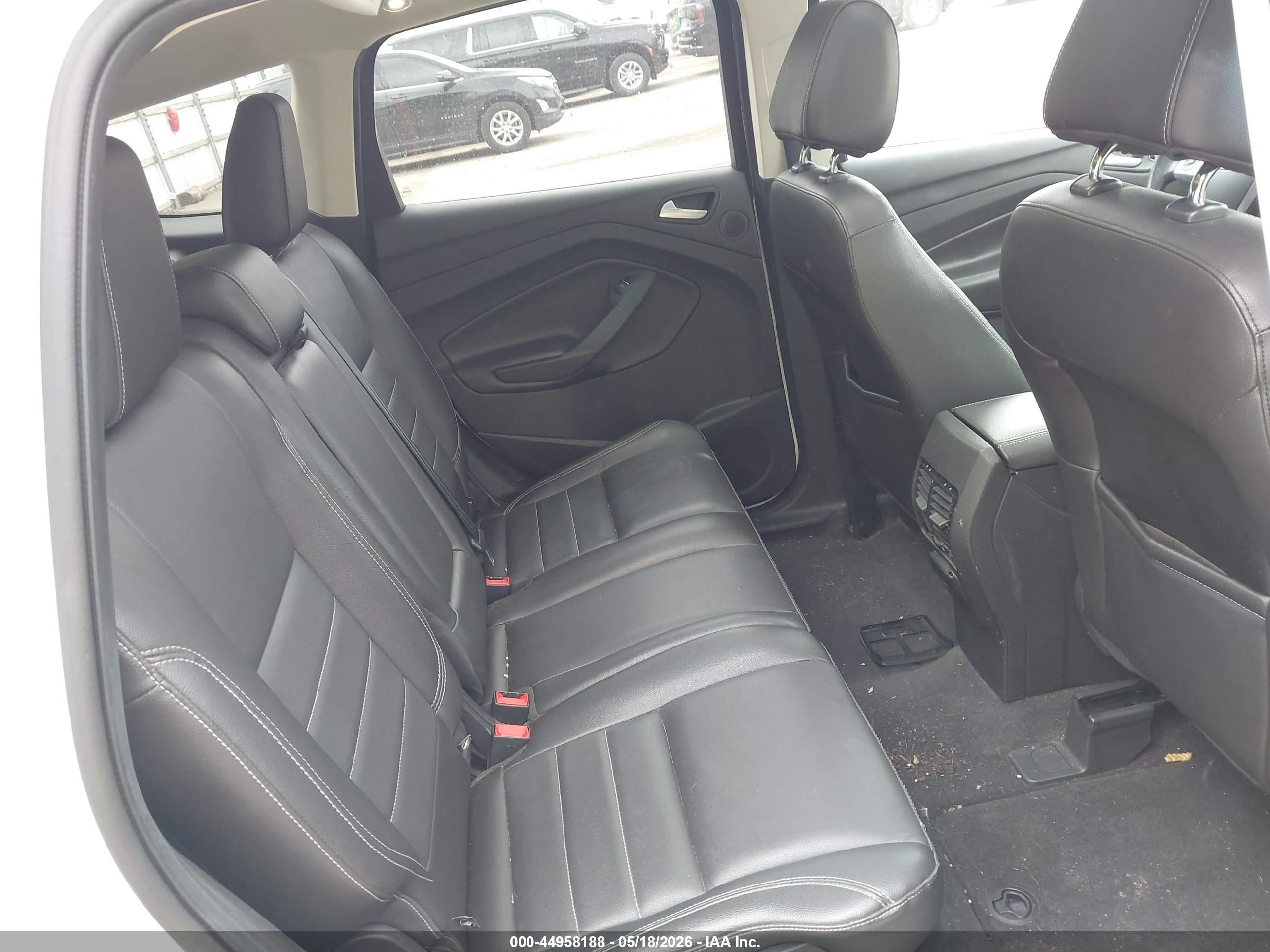 2014 Ford Escape Titanium White vin: 1FMCU9J99EUA20956