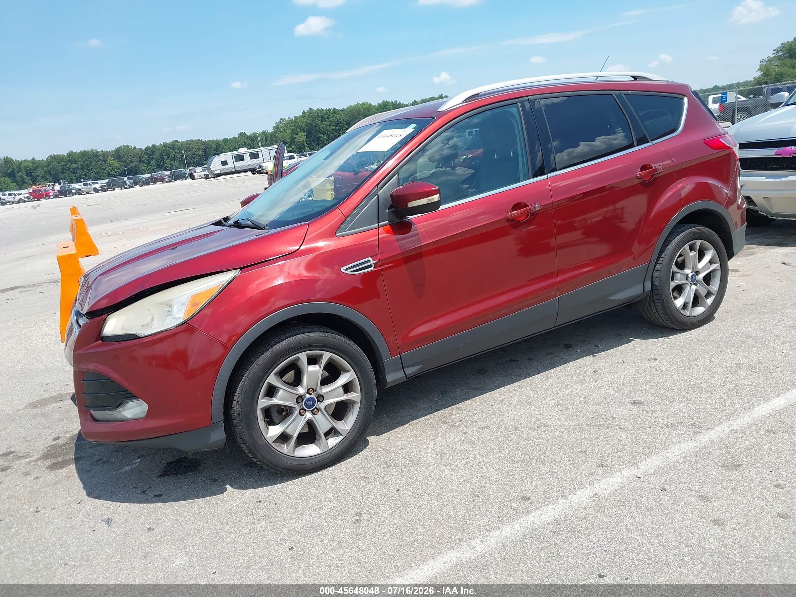 2014 Ford Escape Titanium Burgundy vin: 1FMCU9J99EUB03254