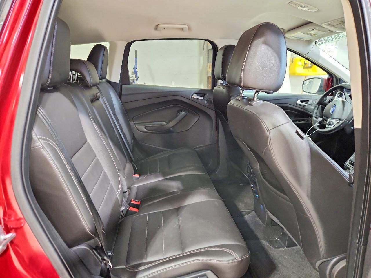 2014 Ford Escape Titanium Burgundy vin: 1FMCU9J99EUB93683