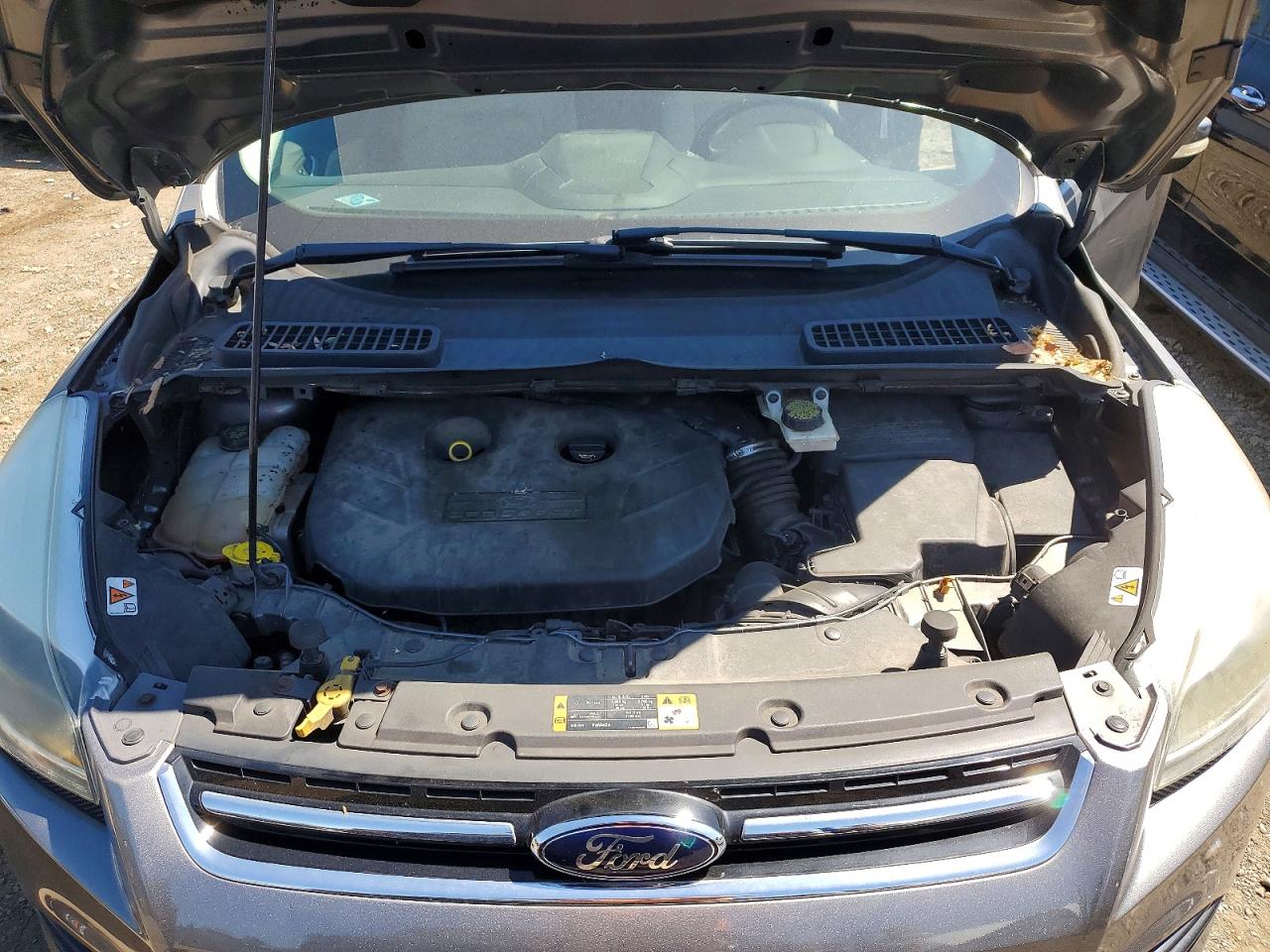 2014 Ford Escape Titanium Silver vin: 1FMCU9J99EUC26911
