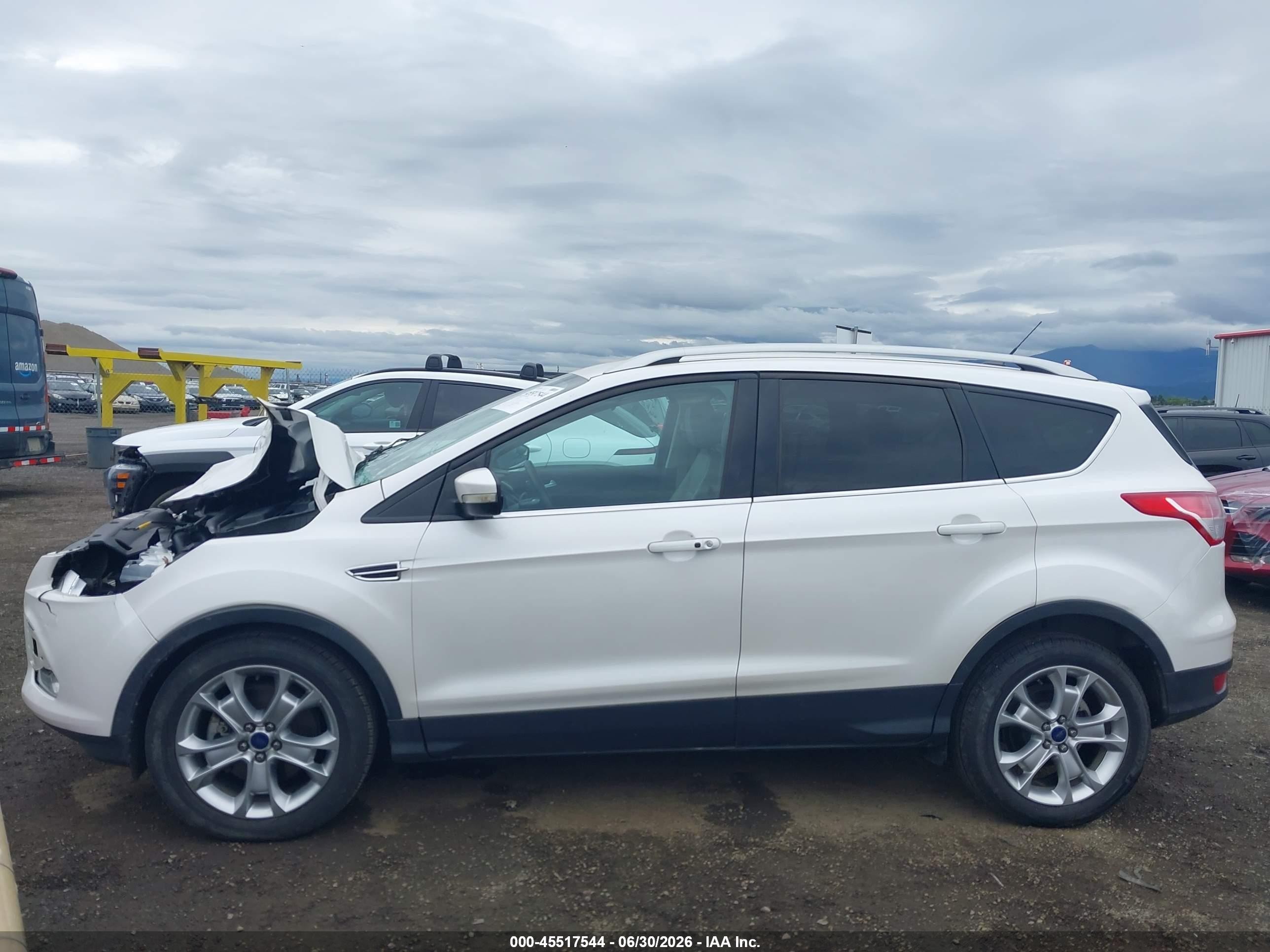 2014 Ford Escape Titanium Белый vin: 1FMCU9J99EUD32064