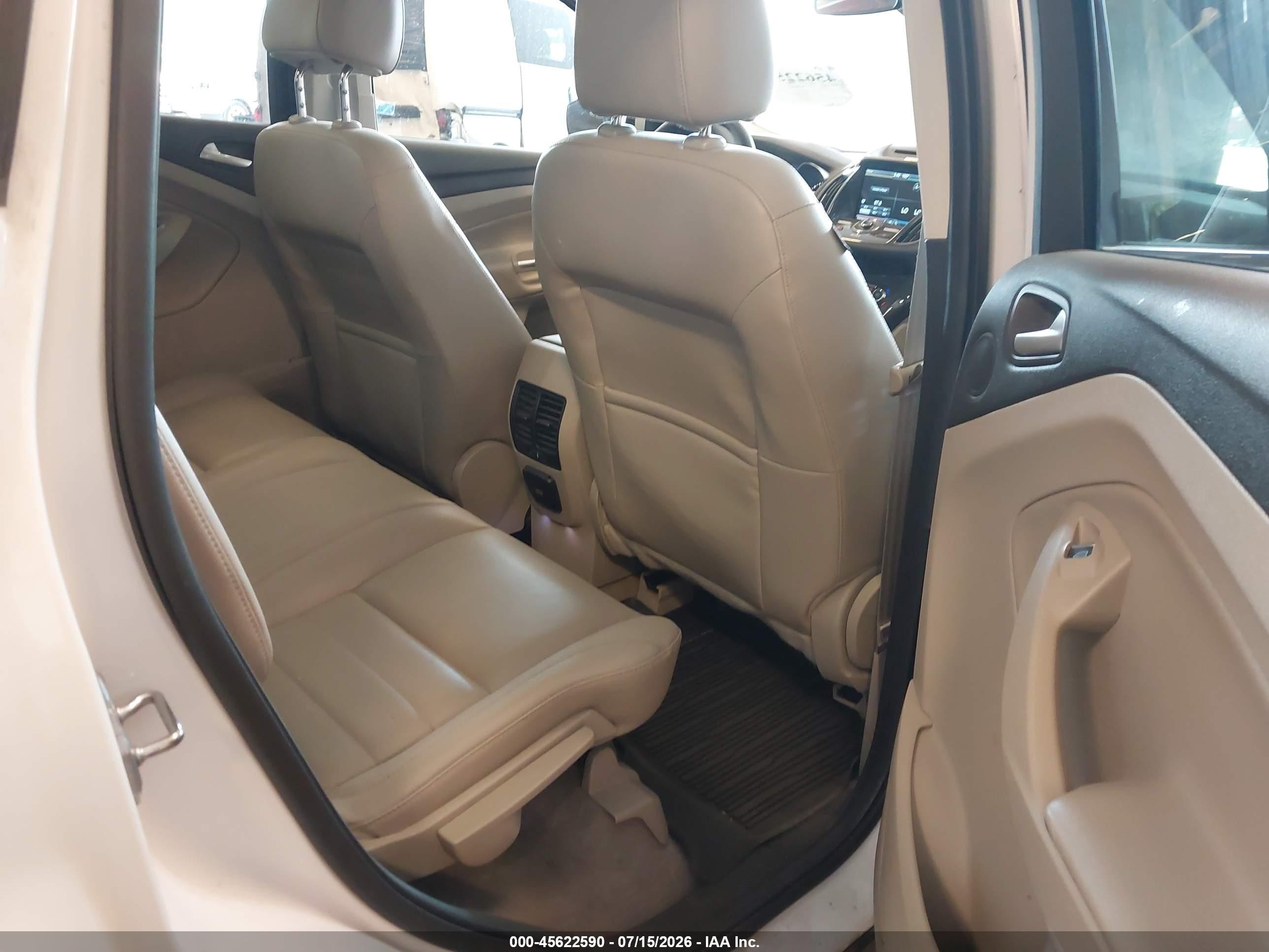 2014 Ford Escape Titanium White vin: 1FMCU9J99EUD92698