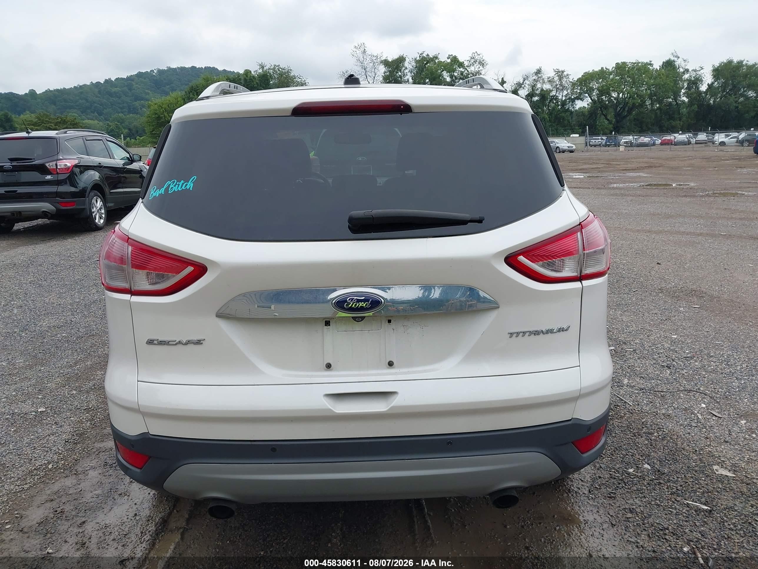 2014 Ford Escape Titanium White vin: 1FMCU9J99EUE45495