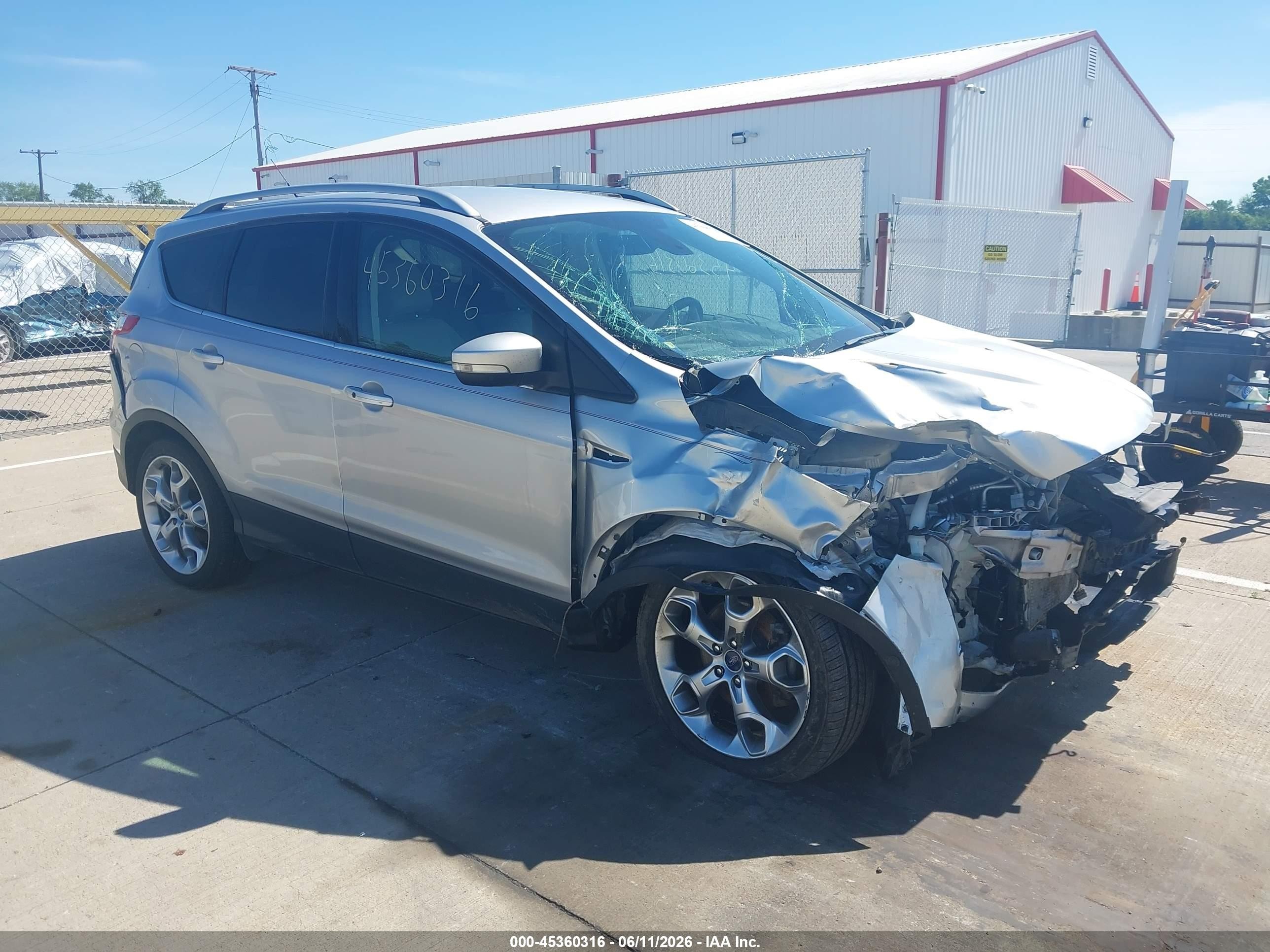 2015 Ford Escape Titanium Silver vin: 1FMCU9J99FUB38555