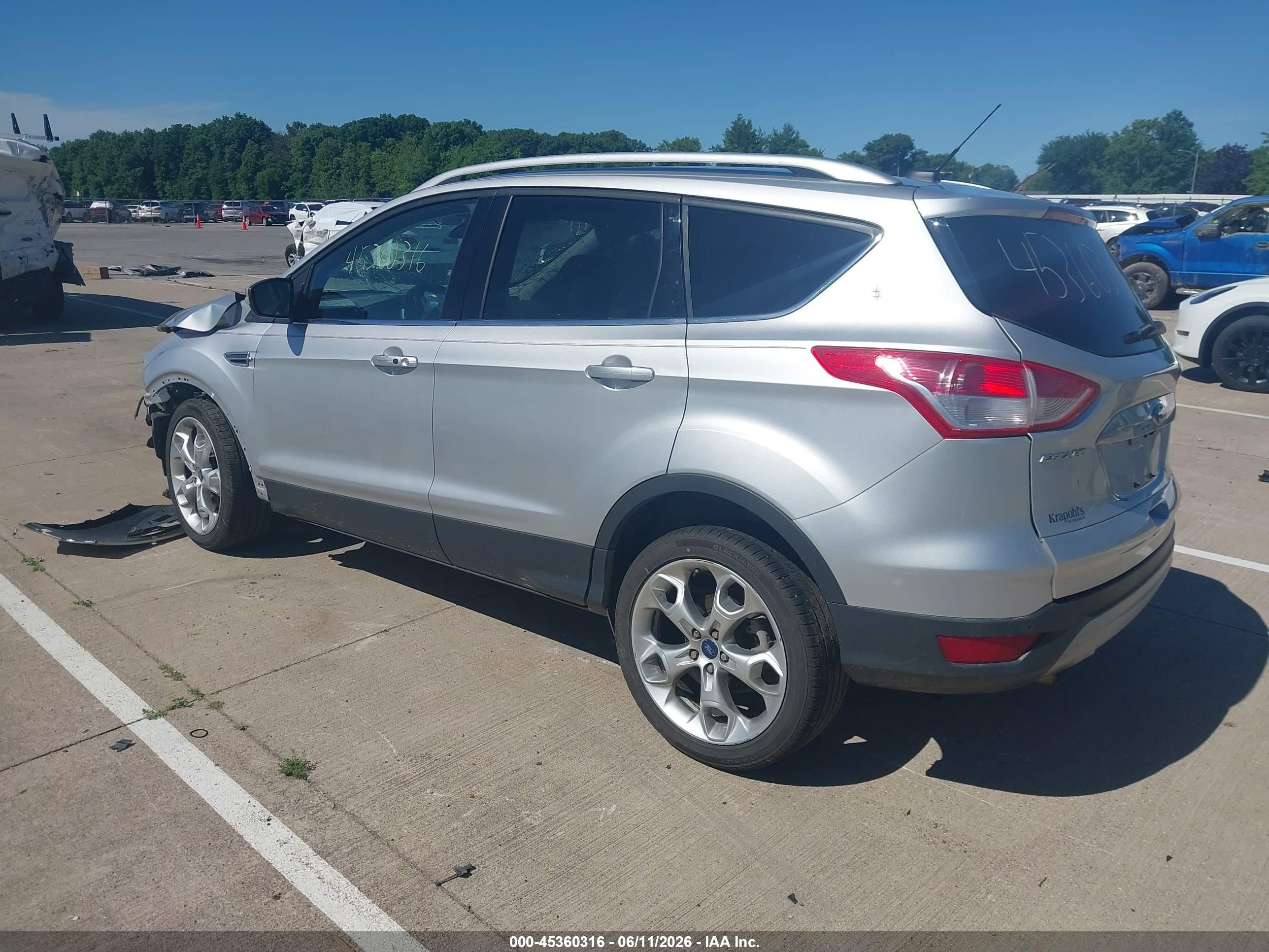 2015 Ford Escape Titanium Silver vin: 1FMCU9J99FUB38555