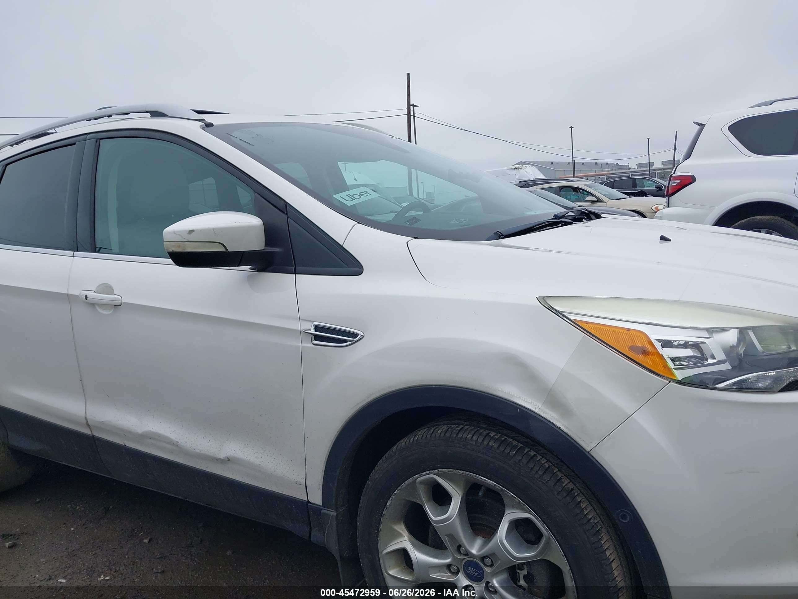 2015 Ford Escape Titanium Белый vin: 1FMCU9J99FUC02402