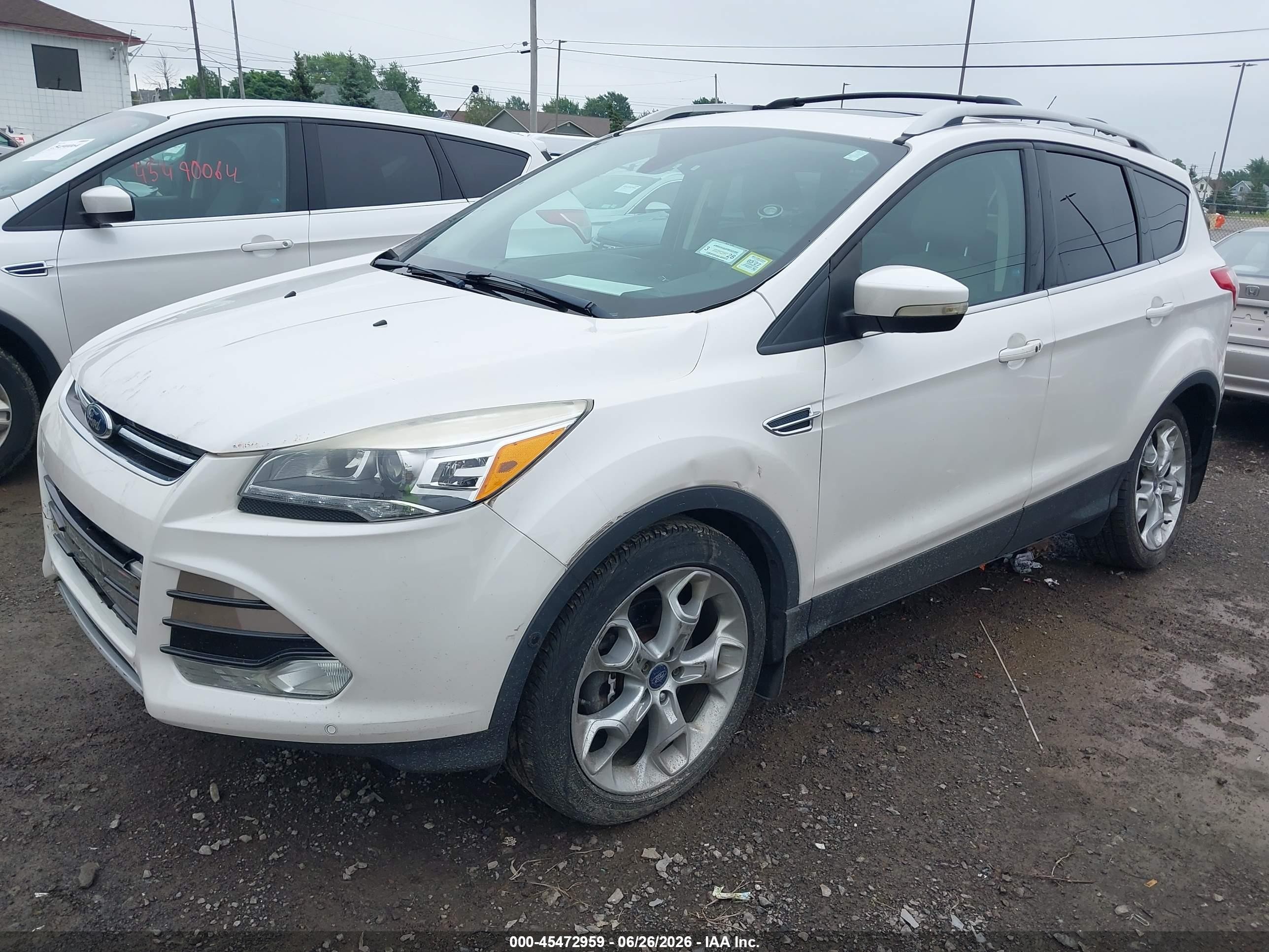 2015 Ford Escape Titanium Белый vin: 1FMCU9J99FUC02402