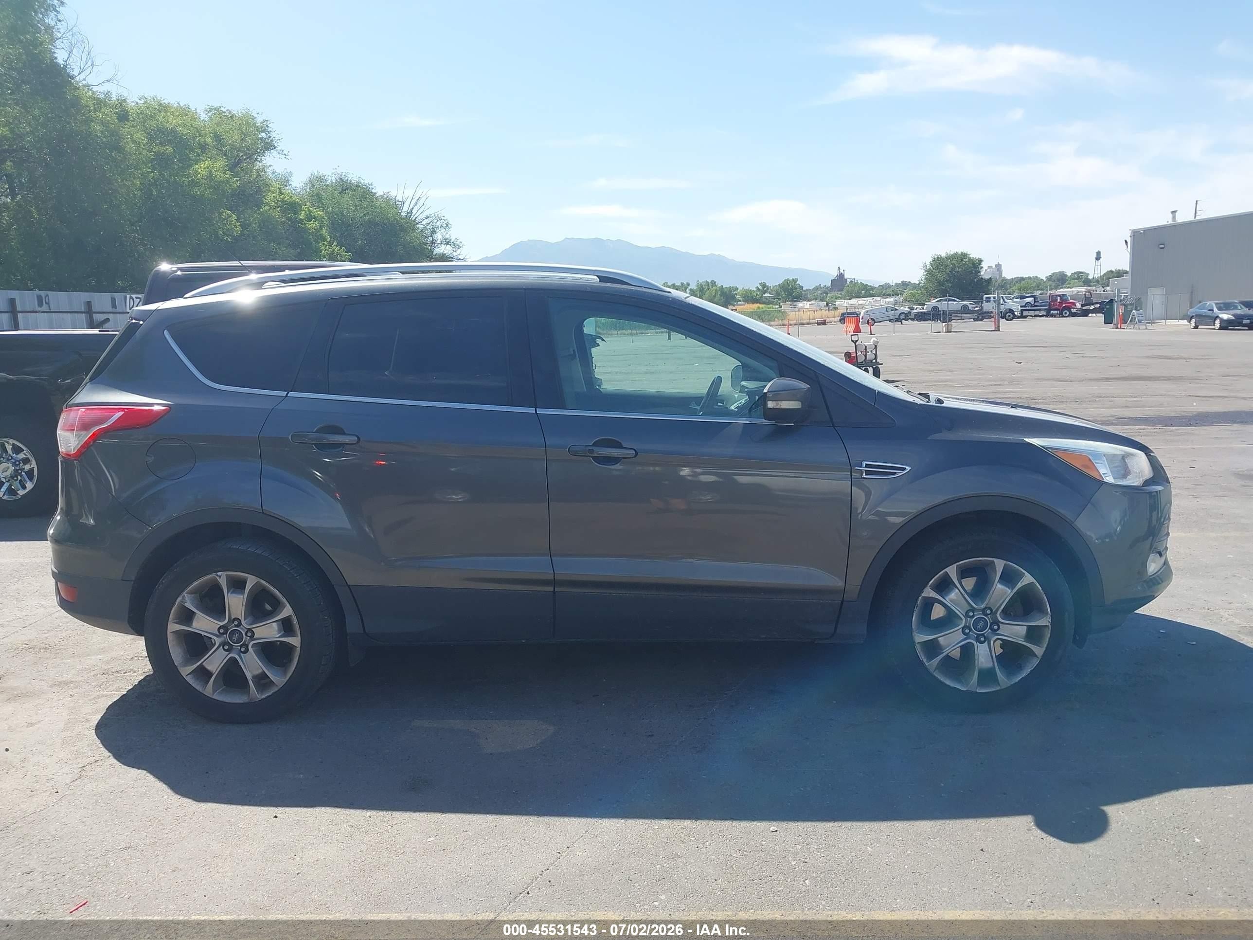 2015 Ford Escape Titanium Gray vin: 1FMCU9J99FUC06594