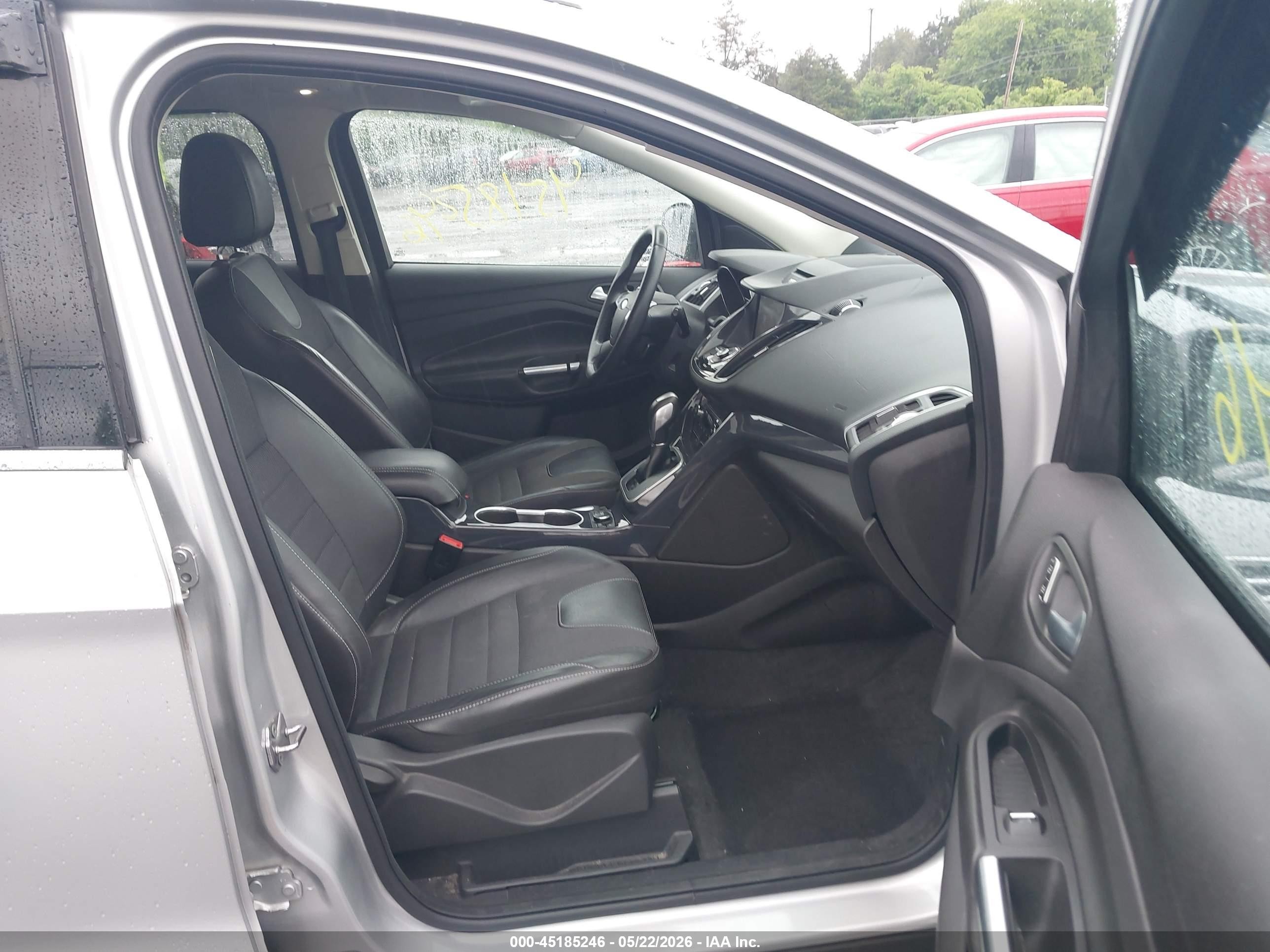 2013 Ford Escape Titanium Silver vin: 1FMCU9J9XDUA72174