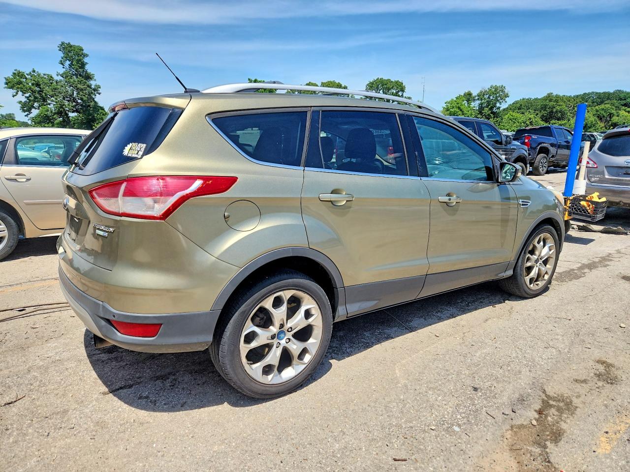 2013 Ford Escape Titanium Green vin: 1FMCU9J9XDUB90578
