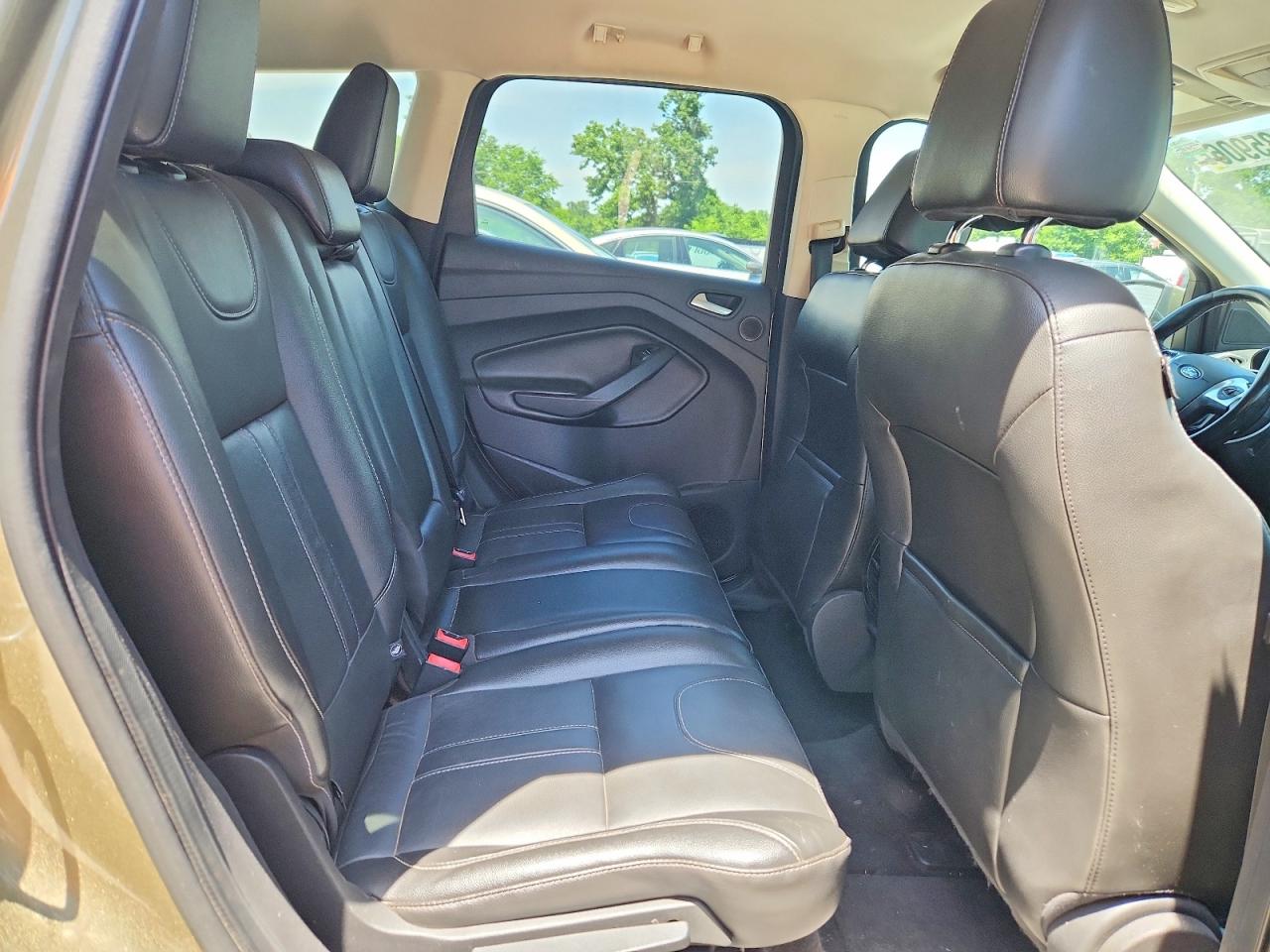 2013 Ford Escape Titanium Green vin: 1FMCU9J9XDUB90578