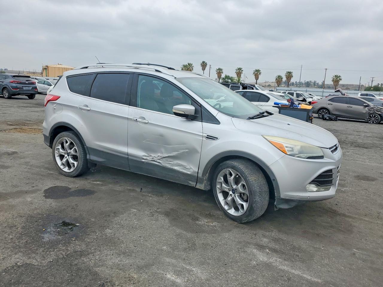 2013 Ford Escape Titanium Silver vin: 1FMCU9J9XDUC62511