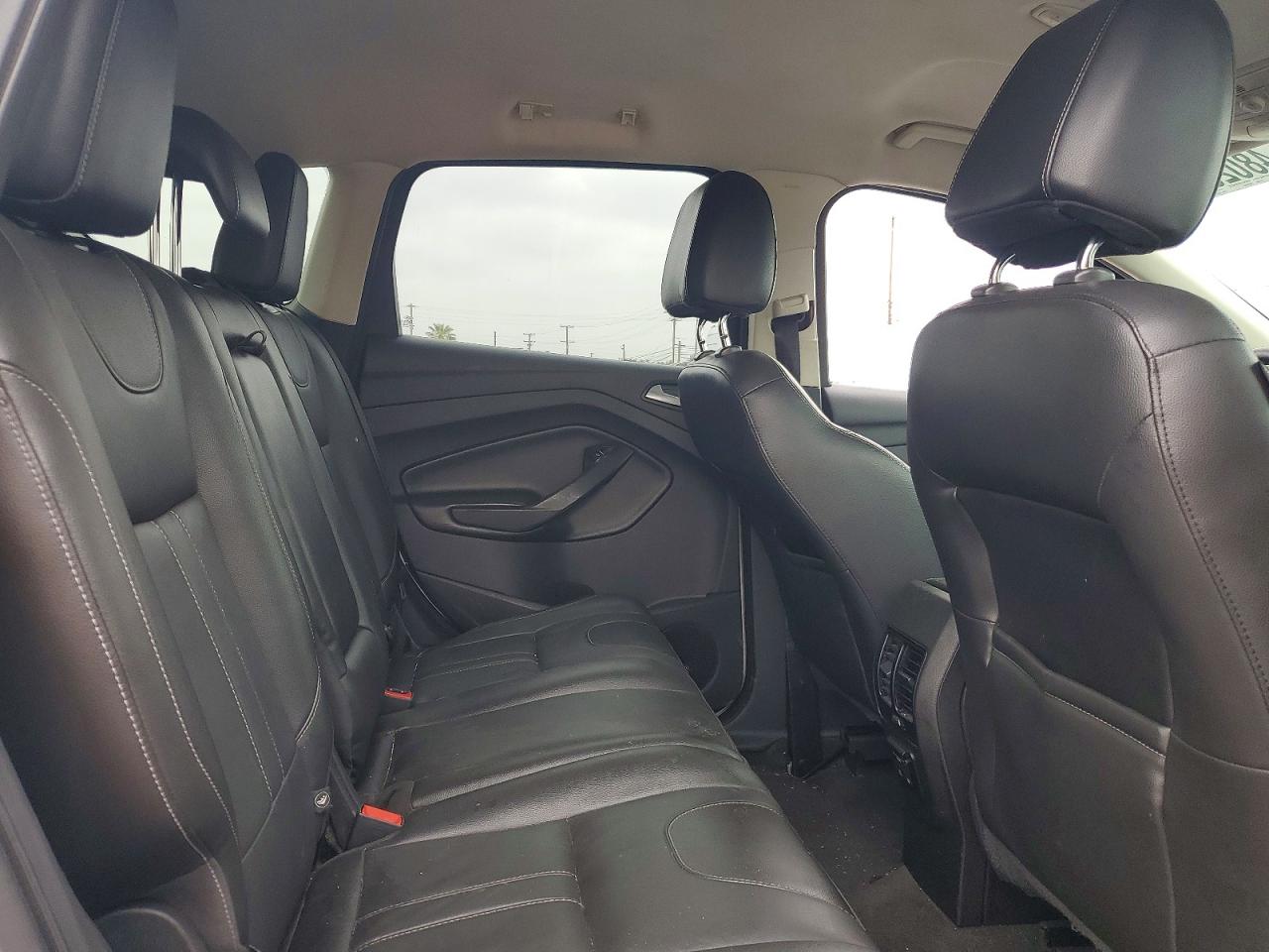 2013 Ford Escape Titanium Silver vin: 1FMCU9J9XDUC62511