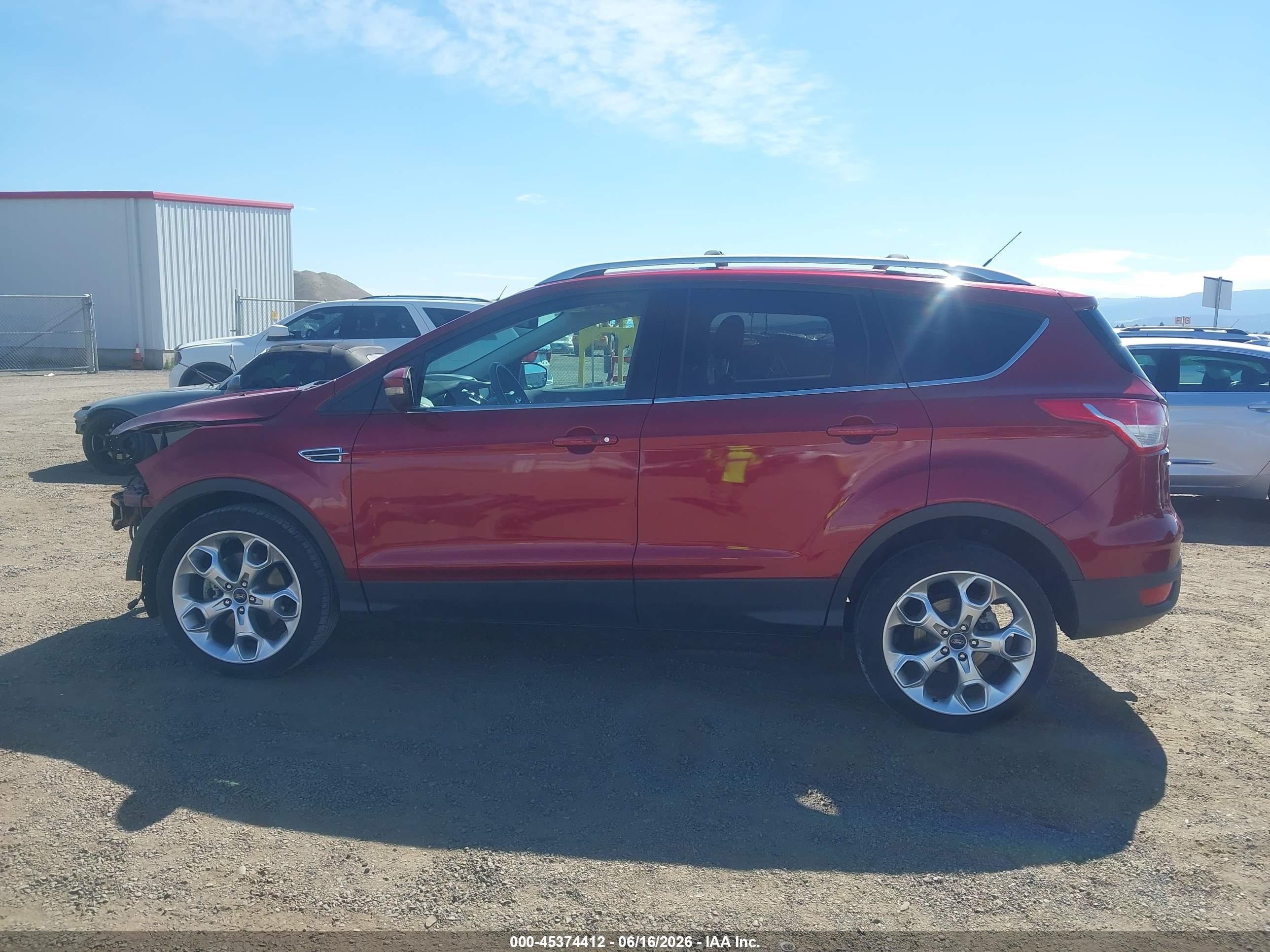 2013 Ford Escape Titanium Red vin: 1FMCU9J9XDUD55478