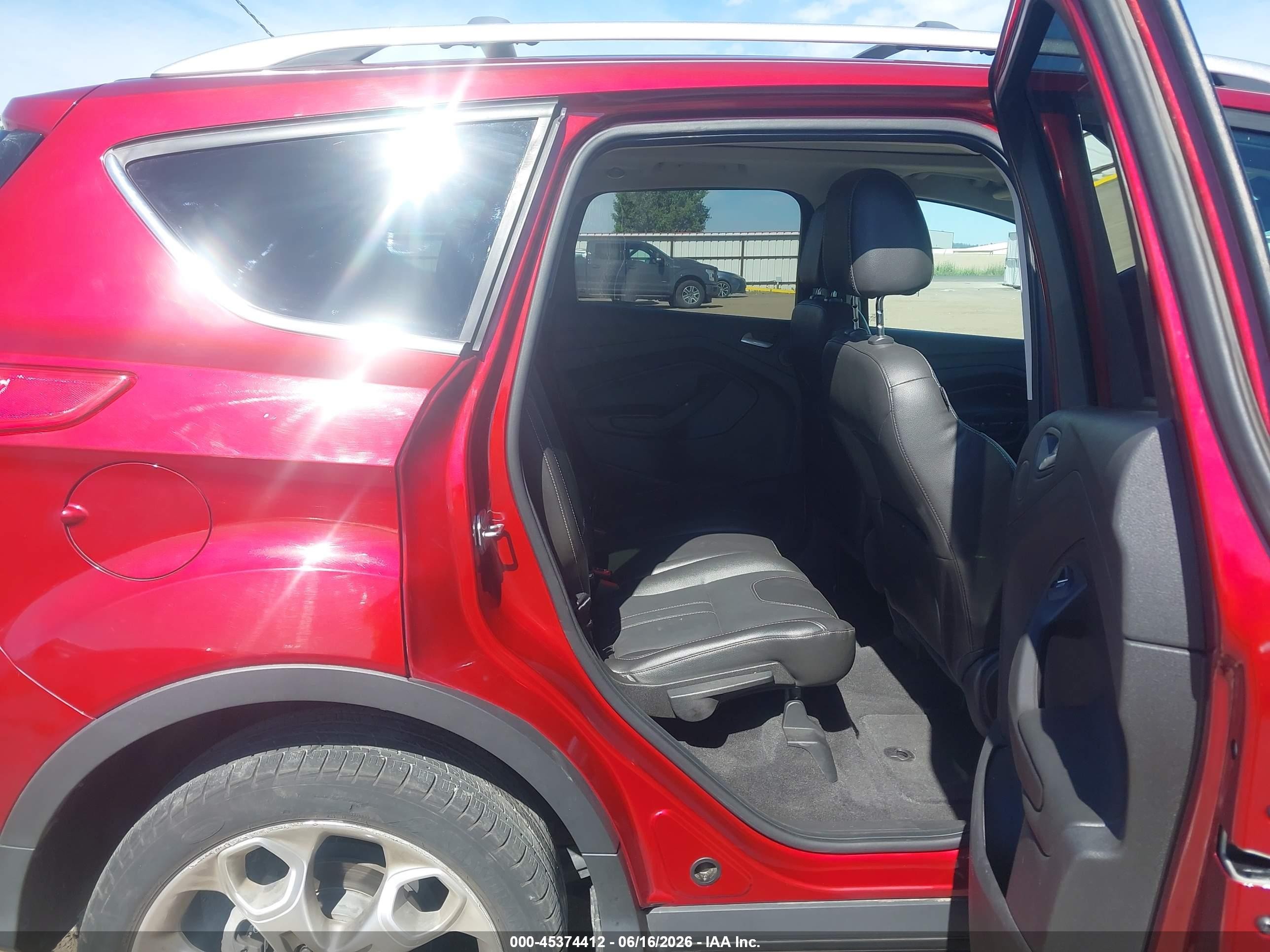 2013 Ford Escape Titanium Red vin: 1FMCU9J9XDUD55478