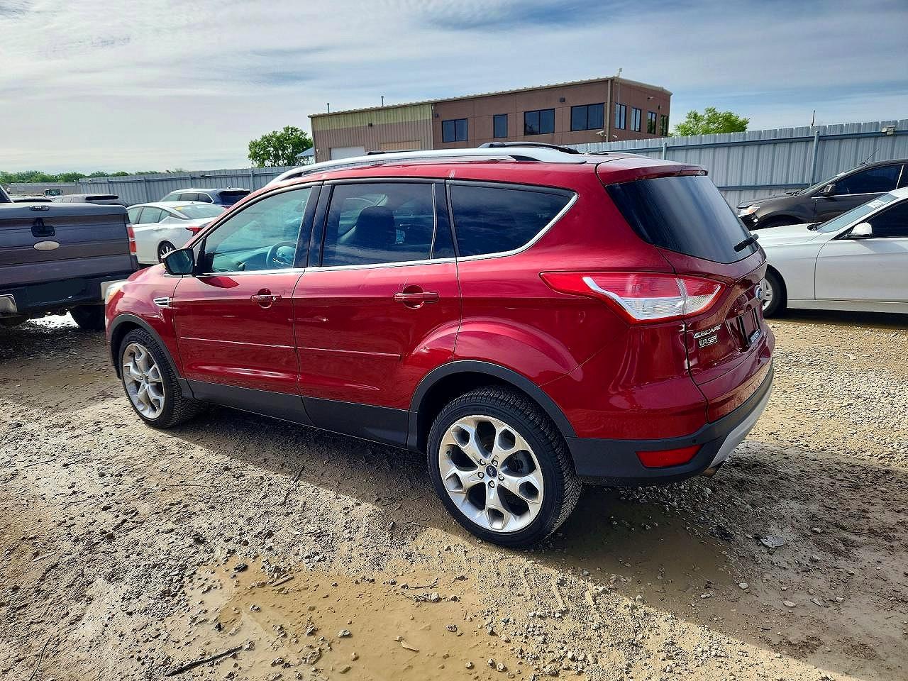 2013 Ford Escape Titanium Red vin: 1FMCU9J9XDUD69087