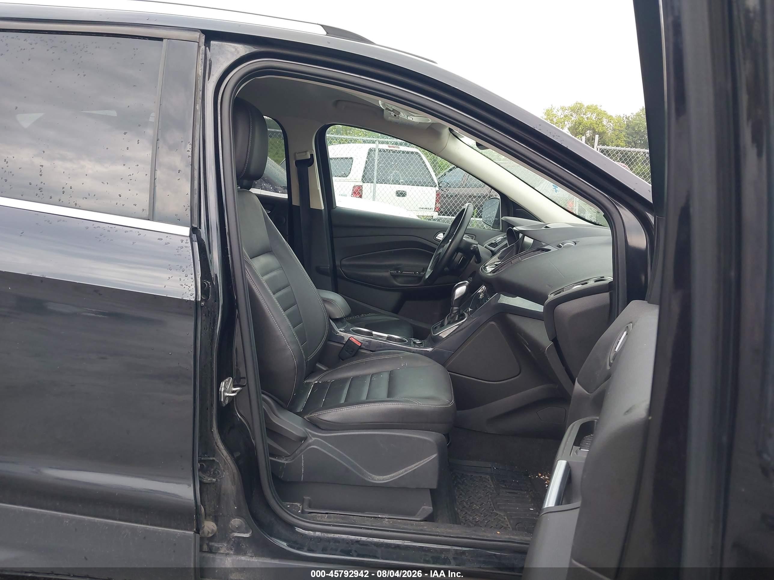 2014 Ford Escape Titanium Black vin: 1FMCU9J9XEUA13367