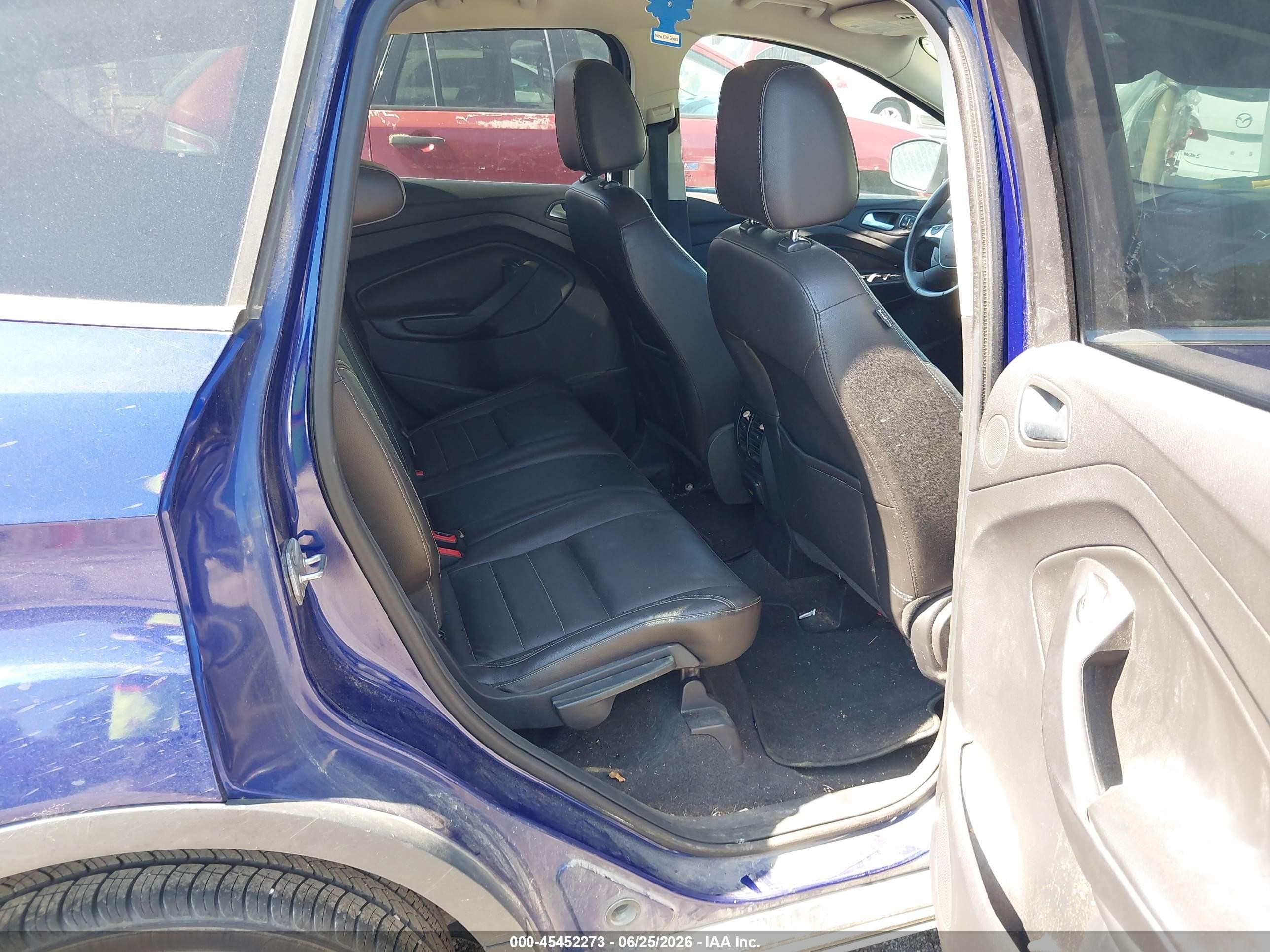 2014 Ford Escape Titanium Blue vin: 1FMCU9J9XEUA84598