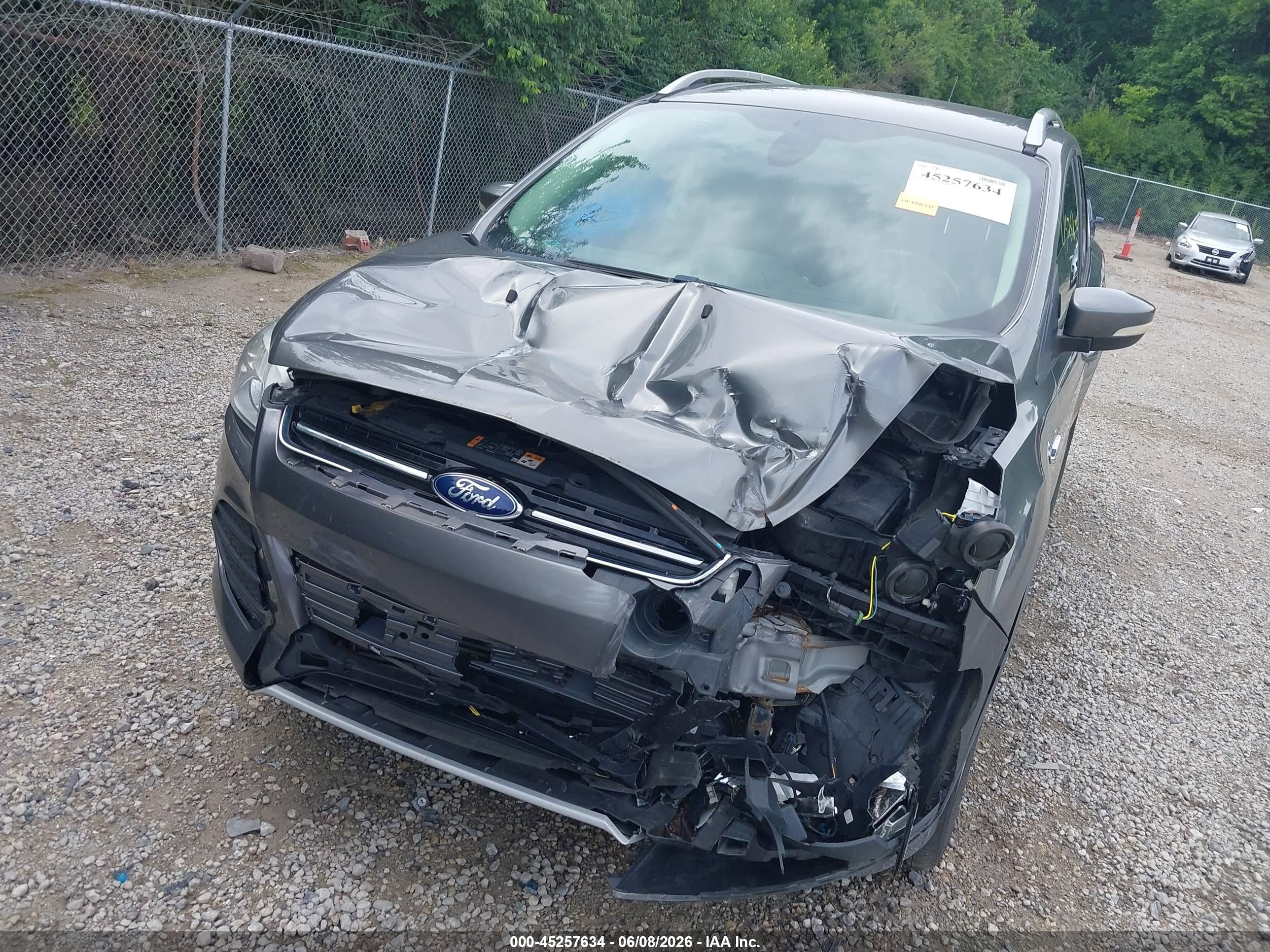 2014 Ford Escape Titanium Black vin: 1FMCU9J9XEUD07528