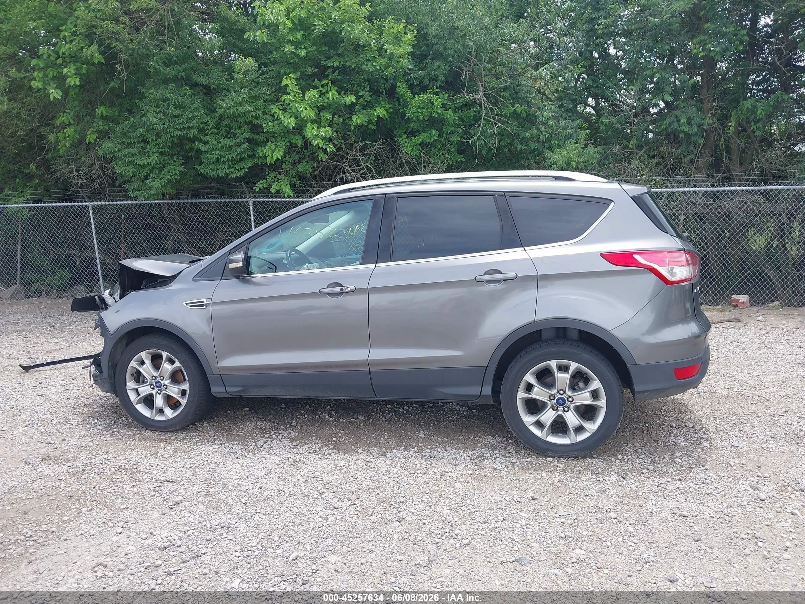 2014 Ford Escape Titanium Black vin: 1FMCU9J9XEUD07528